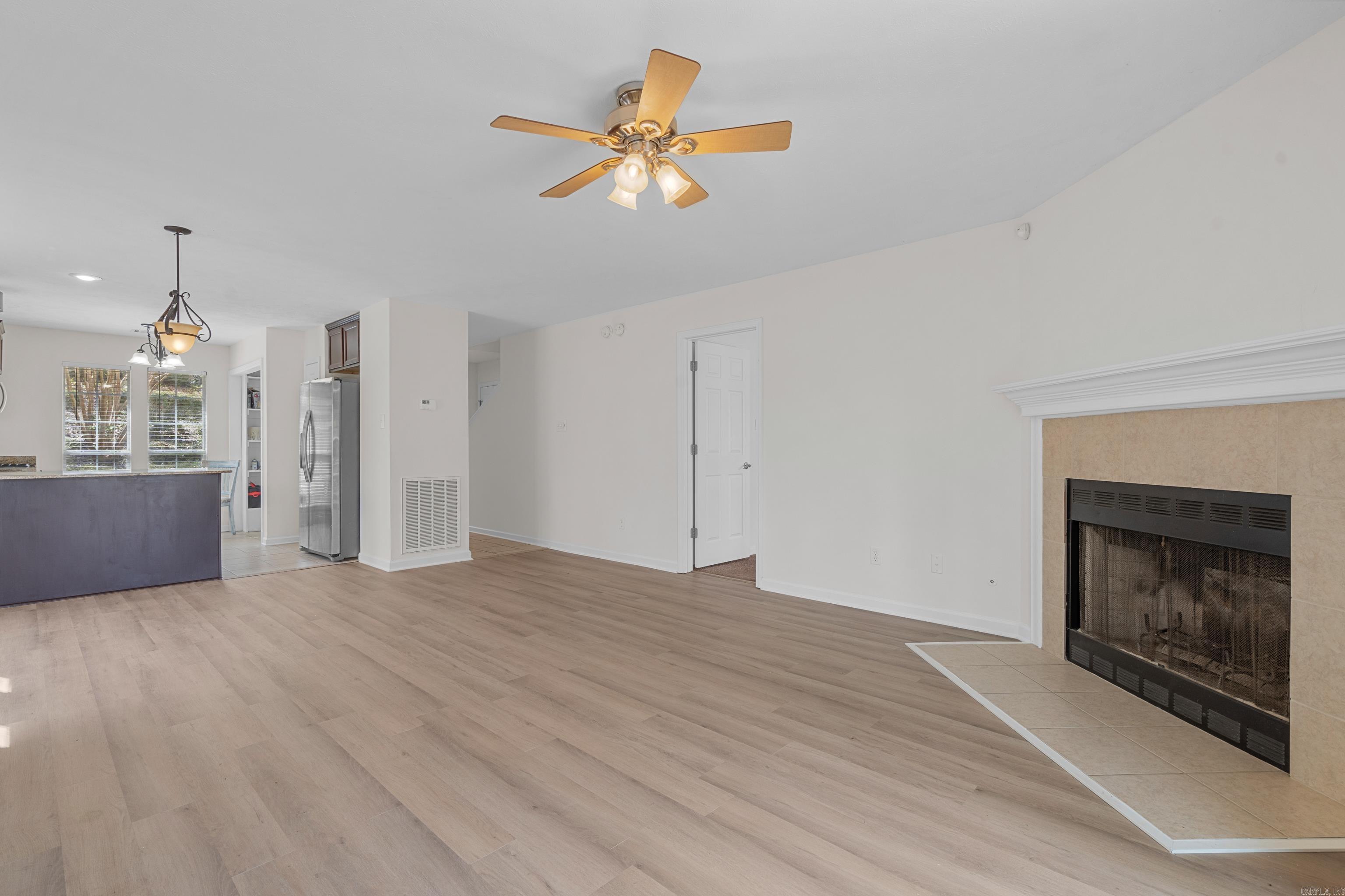HOUSER-BANDY - Residential