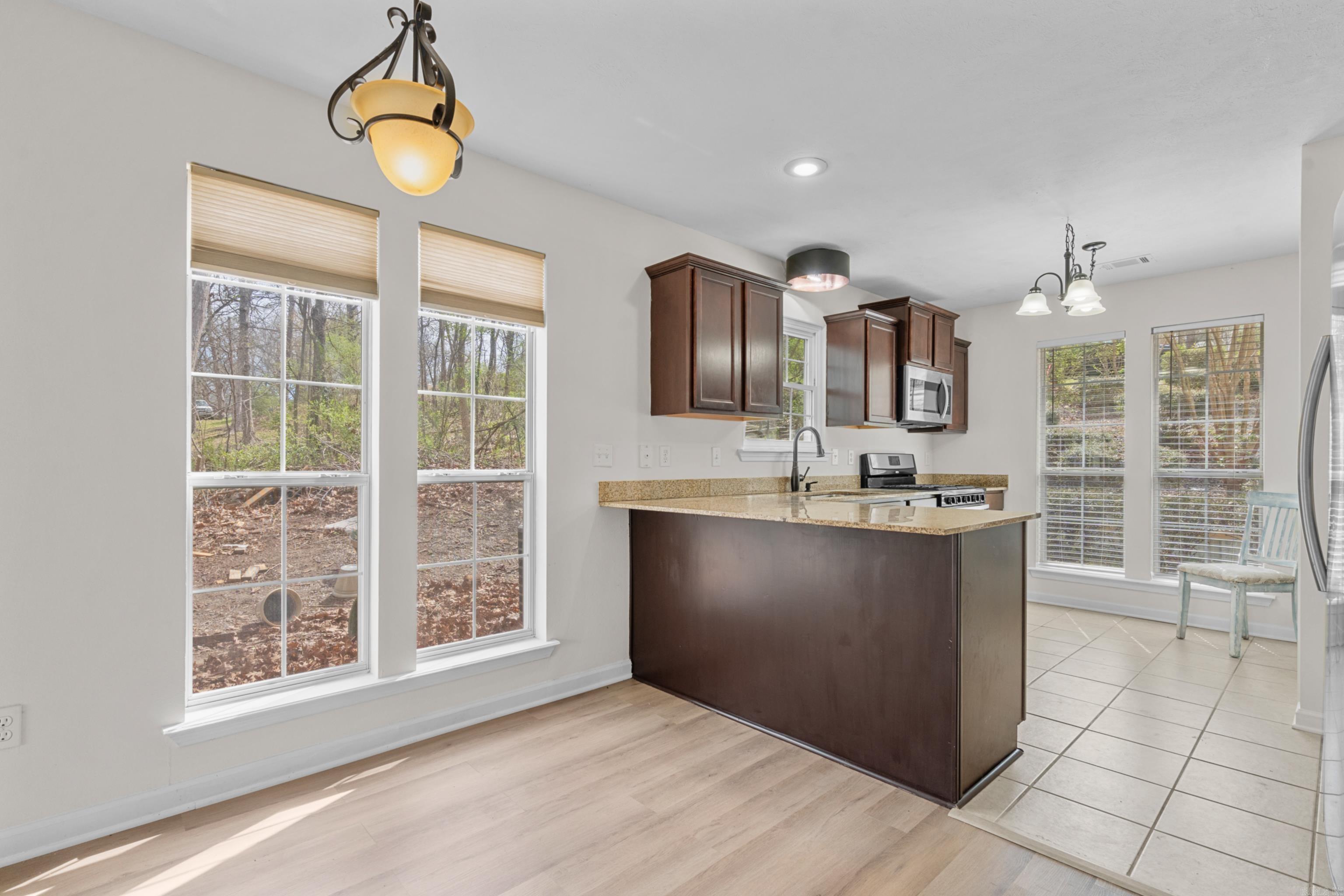 HOUSER-BANDY - Residential