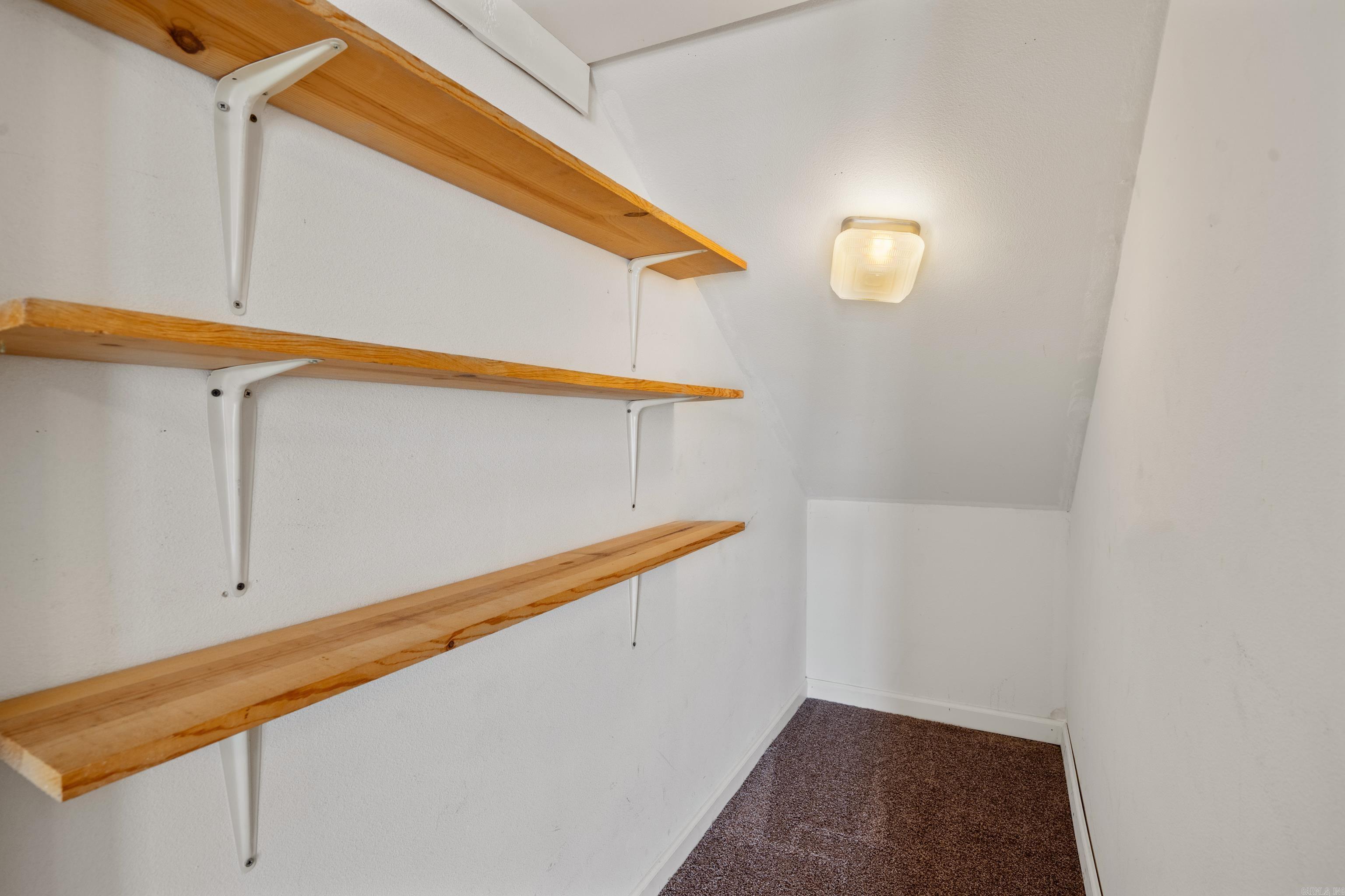 HOUSER-BANDY - Residential