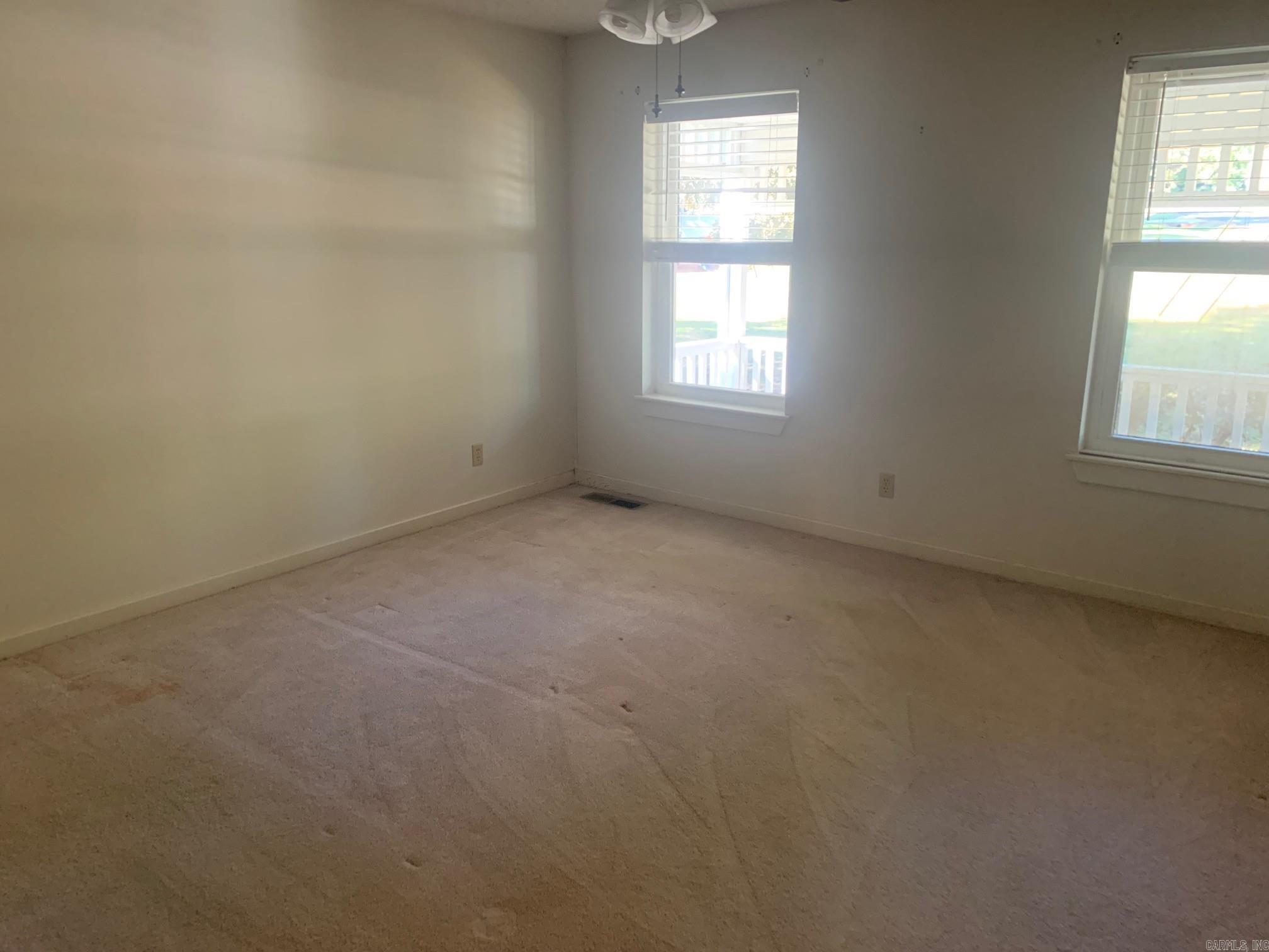 KINGWOOD EST. - Residential