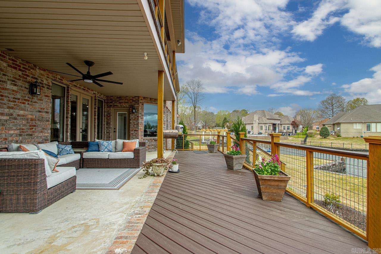 HURRICANE LAKE EST - Residential