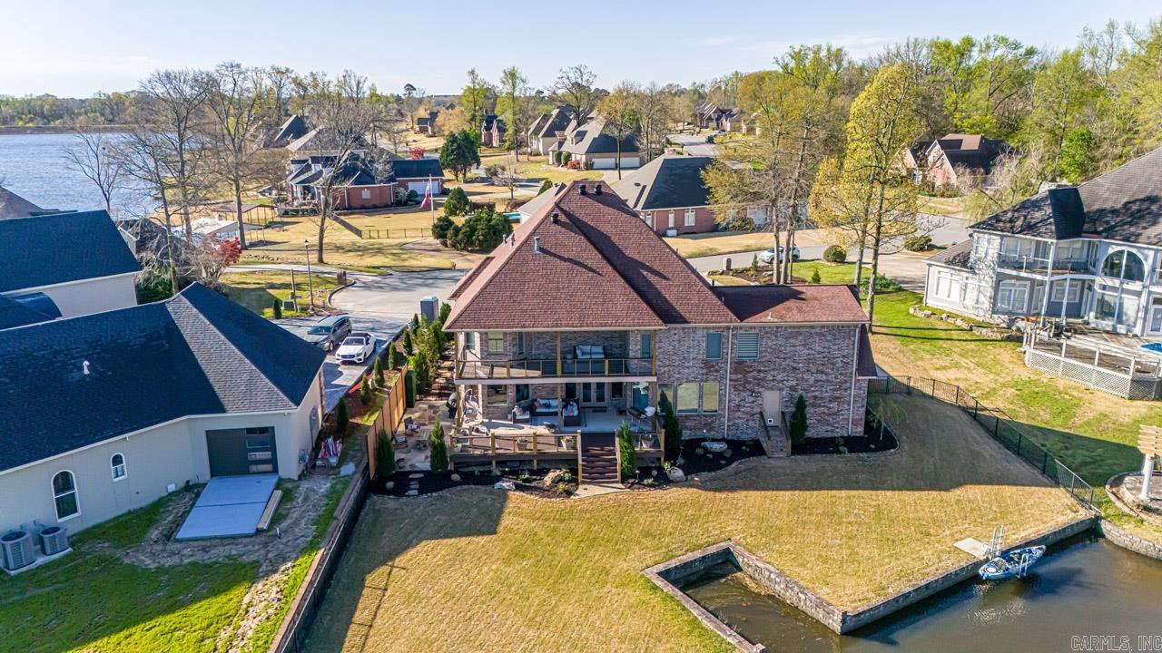 HURRICANE LAKE EST - Residential