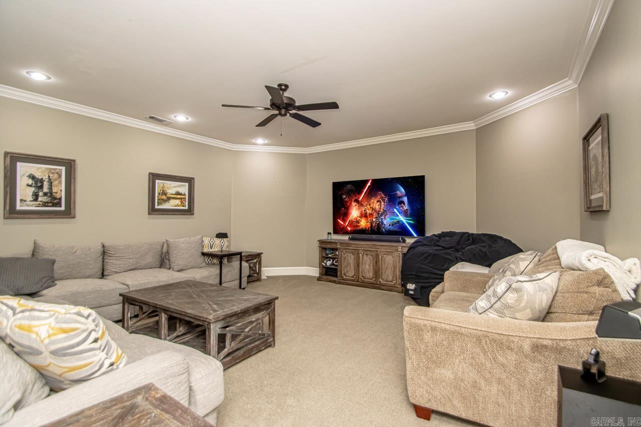 HURRICANE LAKE EST - Residential