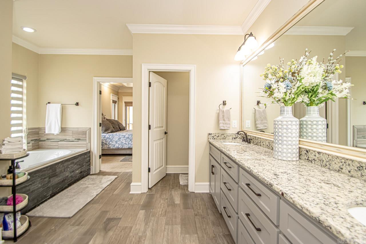 HURRICANE LAKE EST - Residential