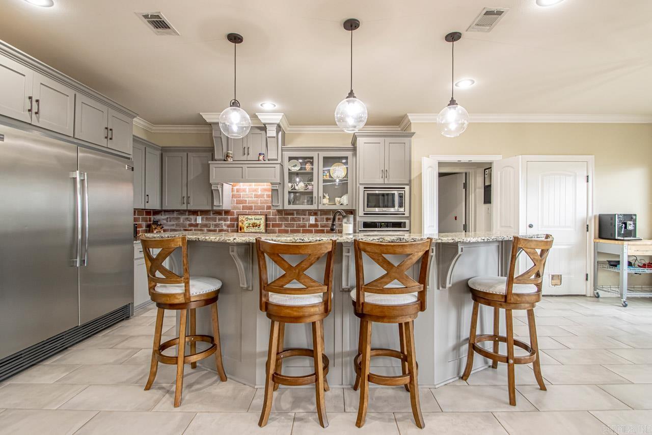 HURRICANE LAKE EST - Residential