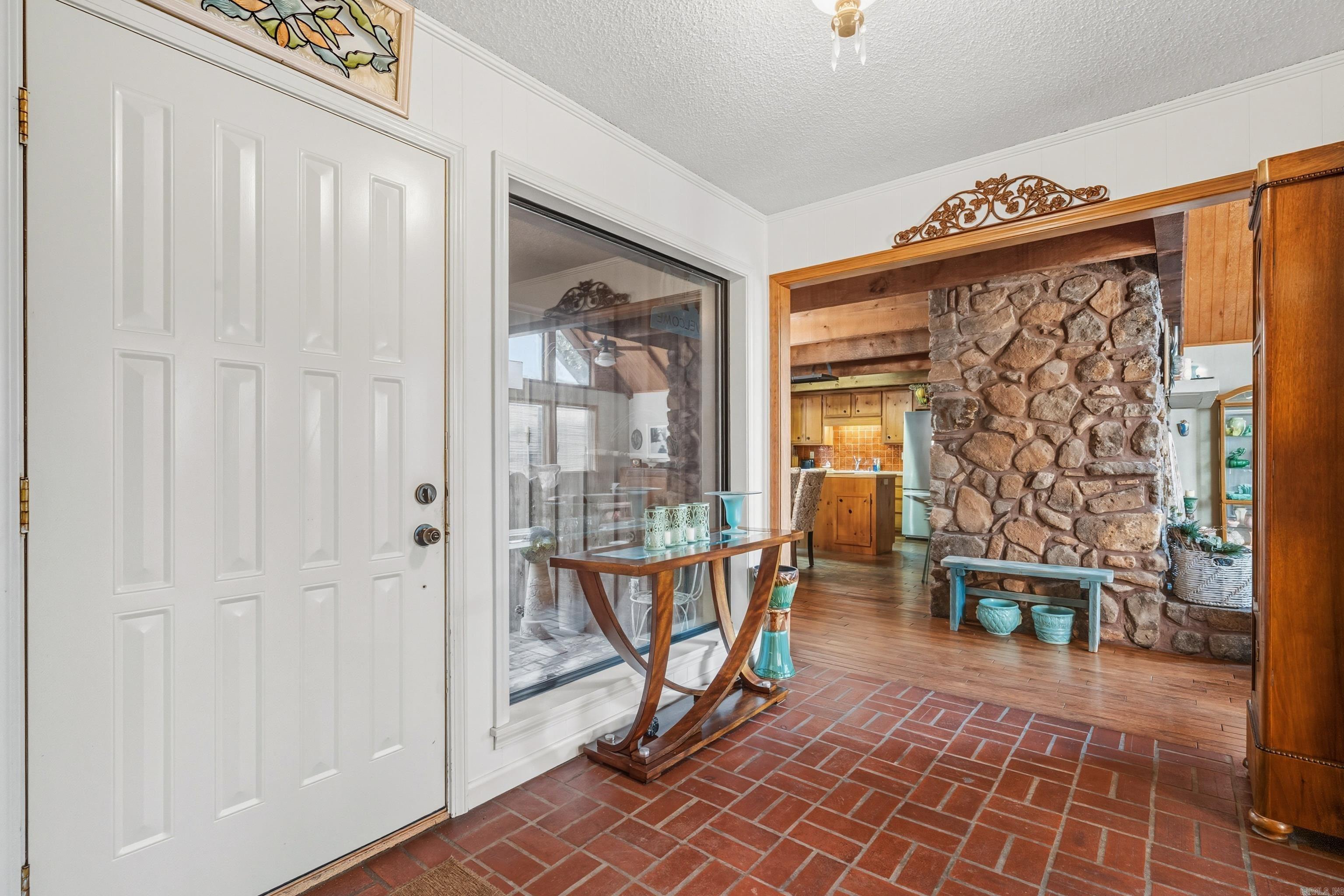 BEAVER LAKE ESTATES - Residential