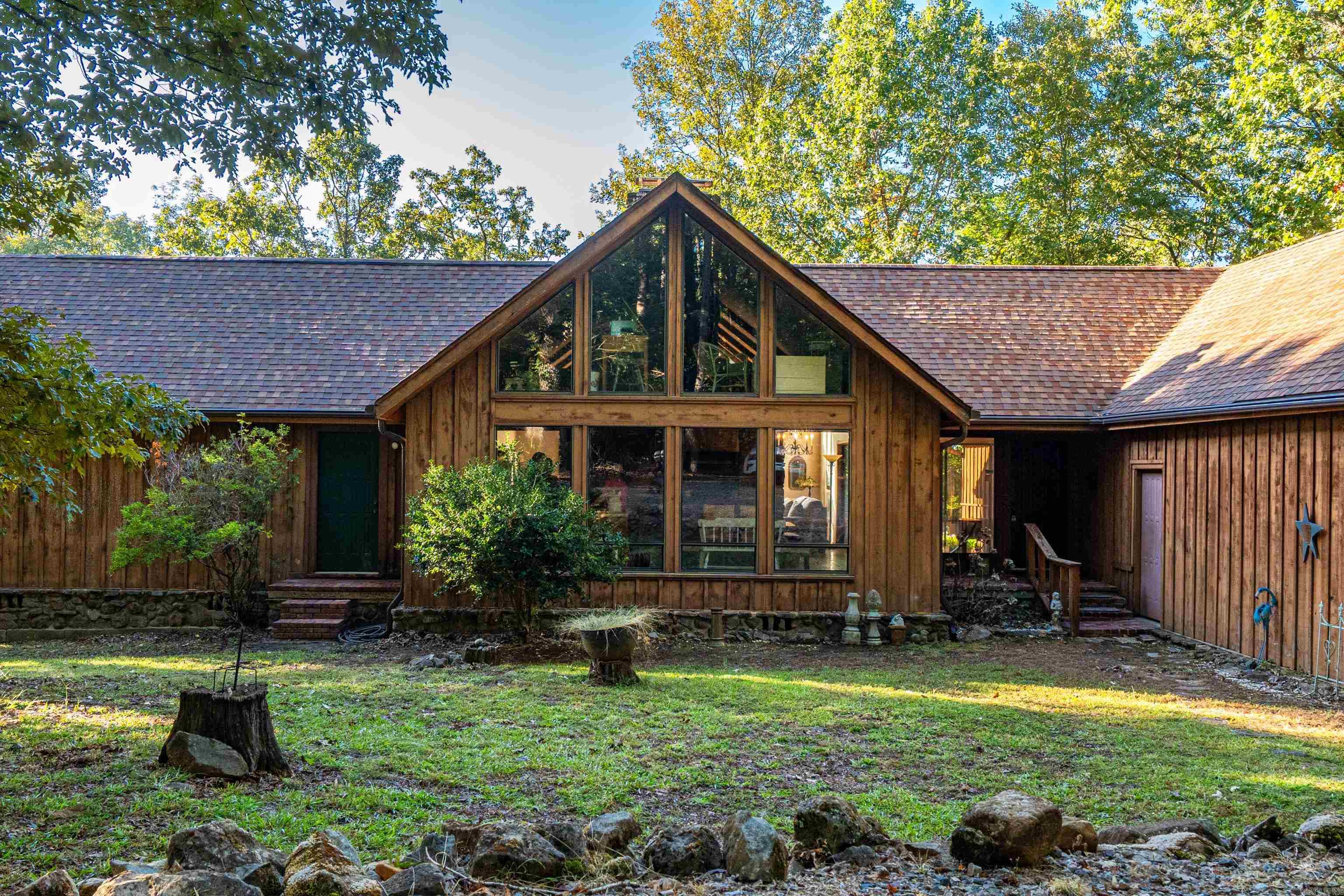 BEAVER LAKE ESTATES - Residential