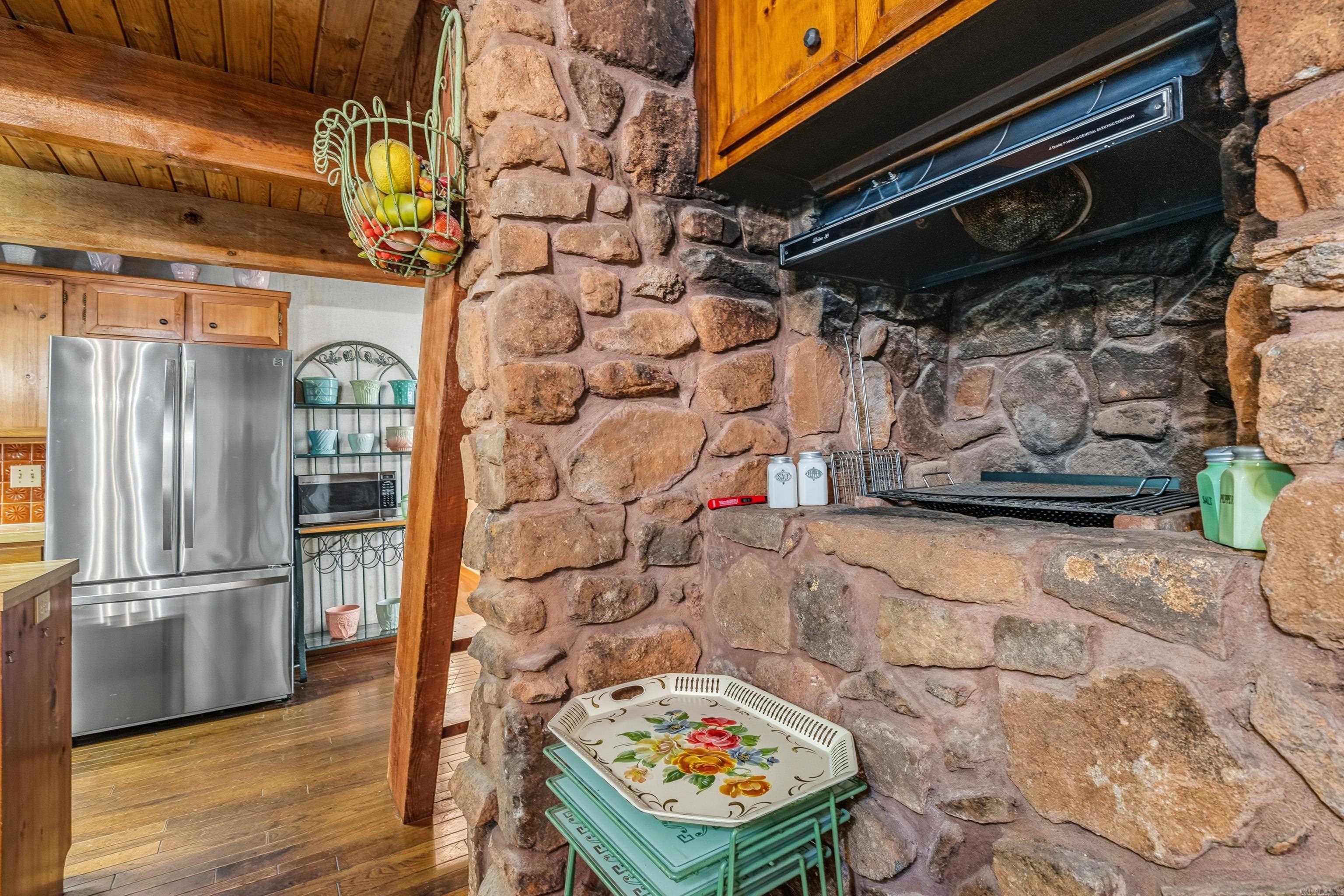 BEAVER LAKE ESTATES - Residential