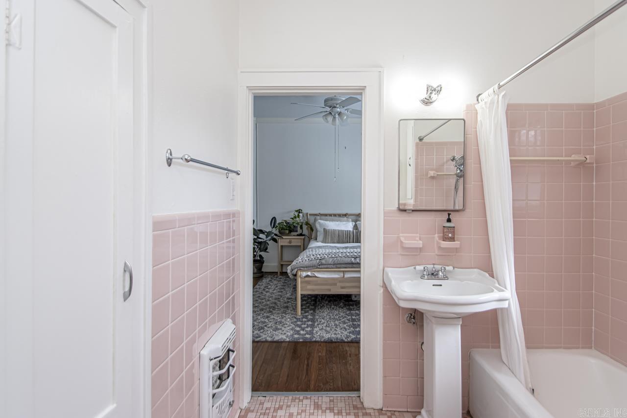 CAPITOL VIEW - Residential