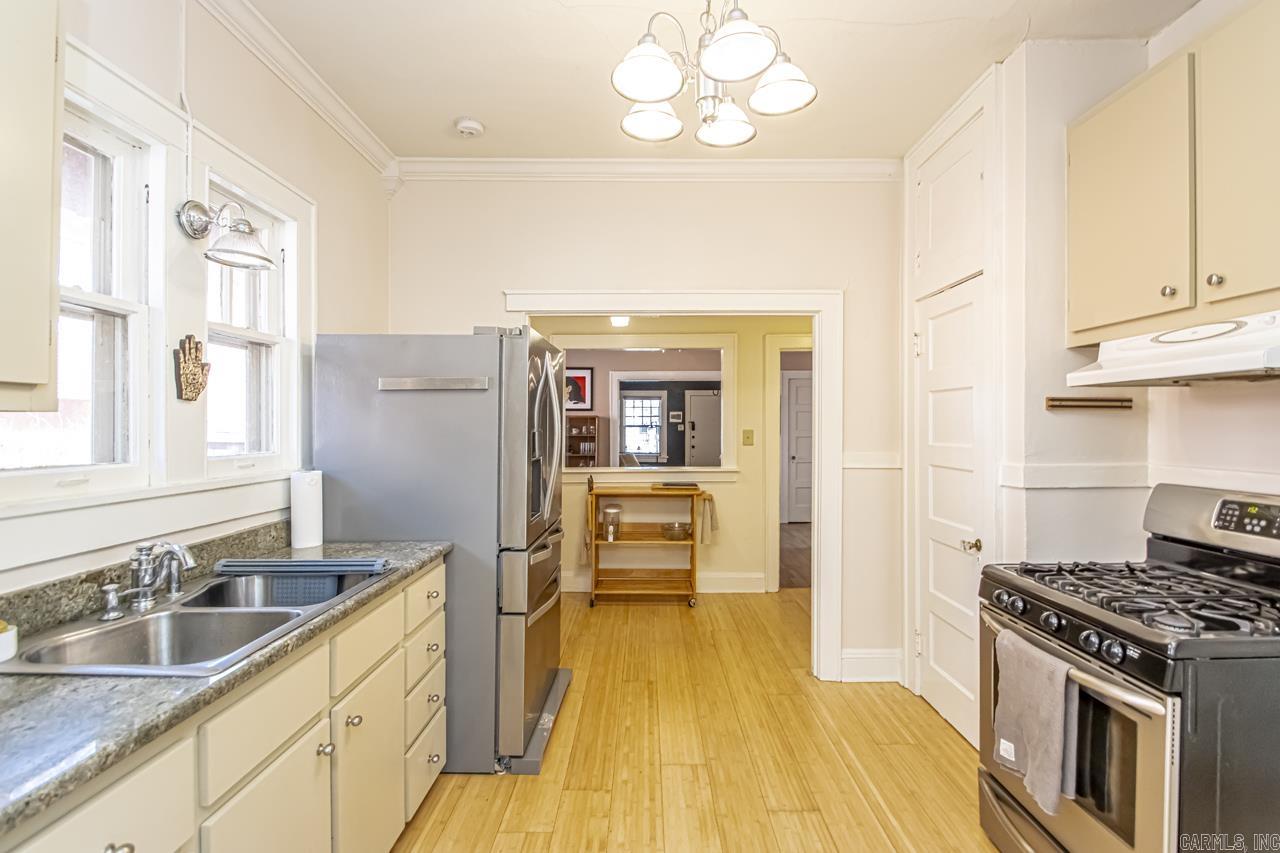 CAPITOL VIEW - Residential