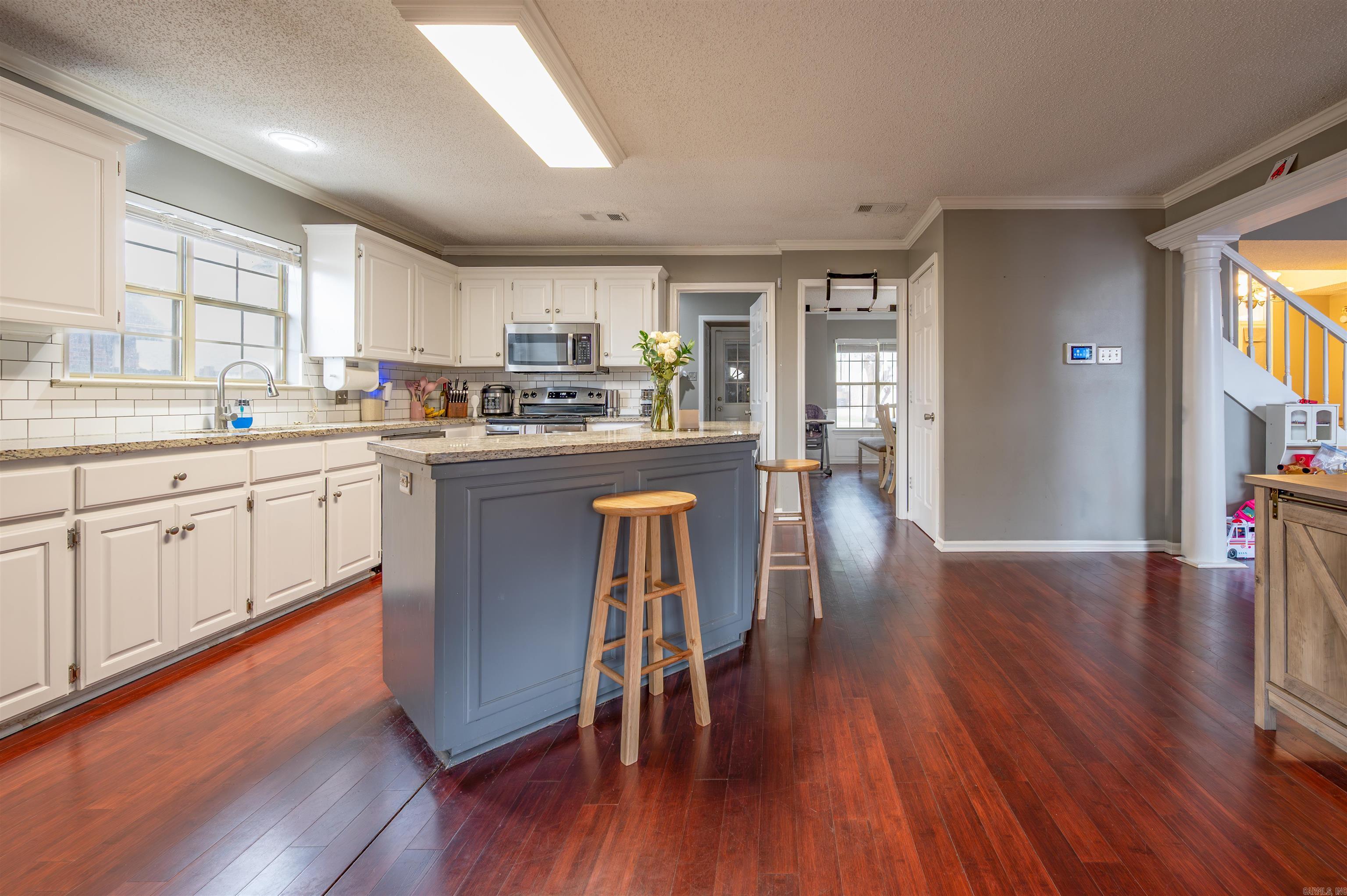 FOXWOOD J - Residential