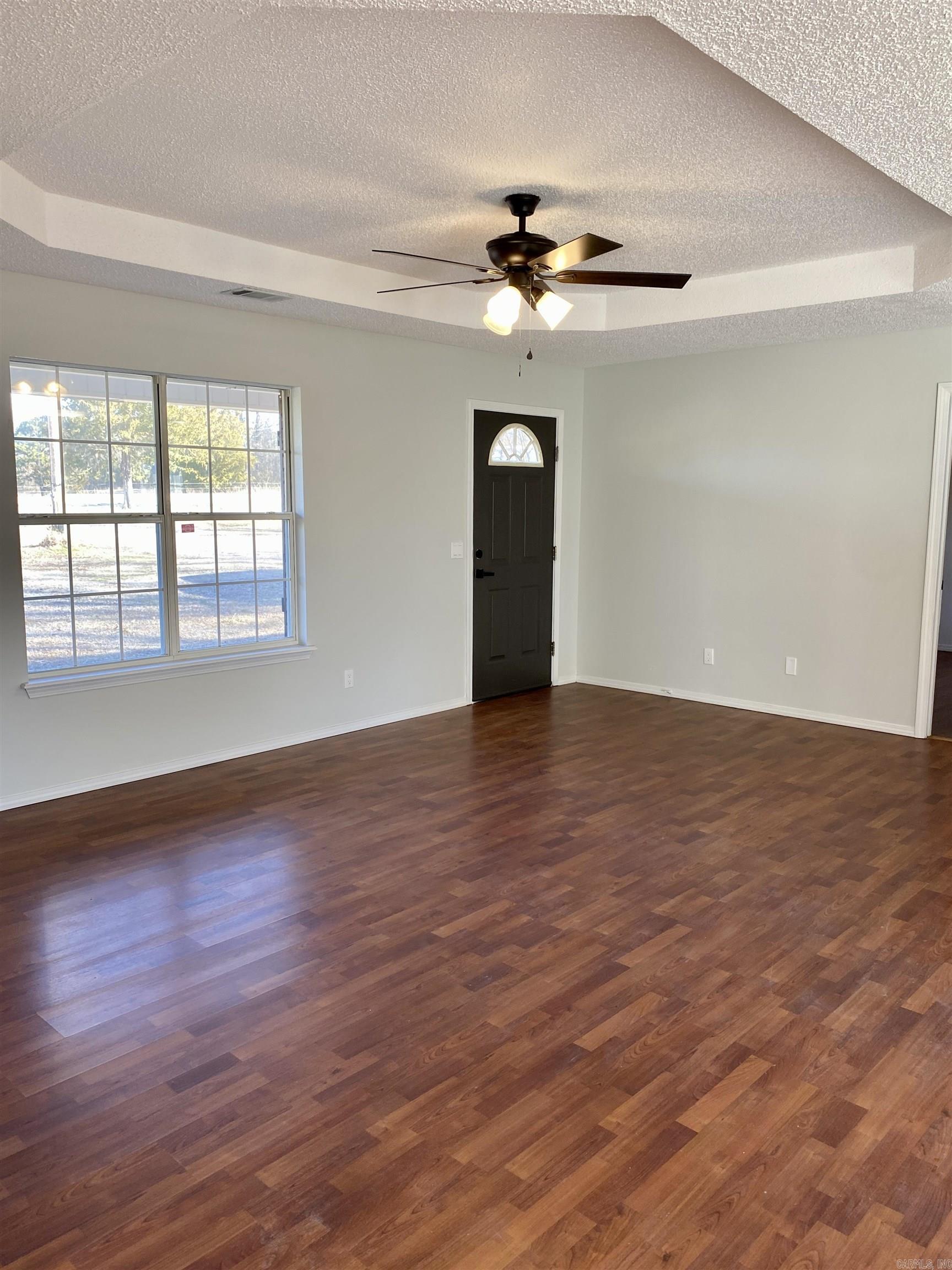 SHADOW VALLEY - Residential