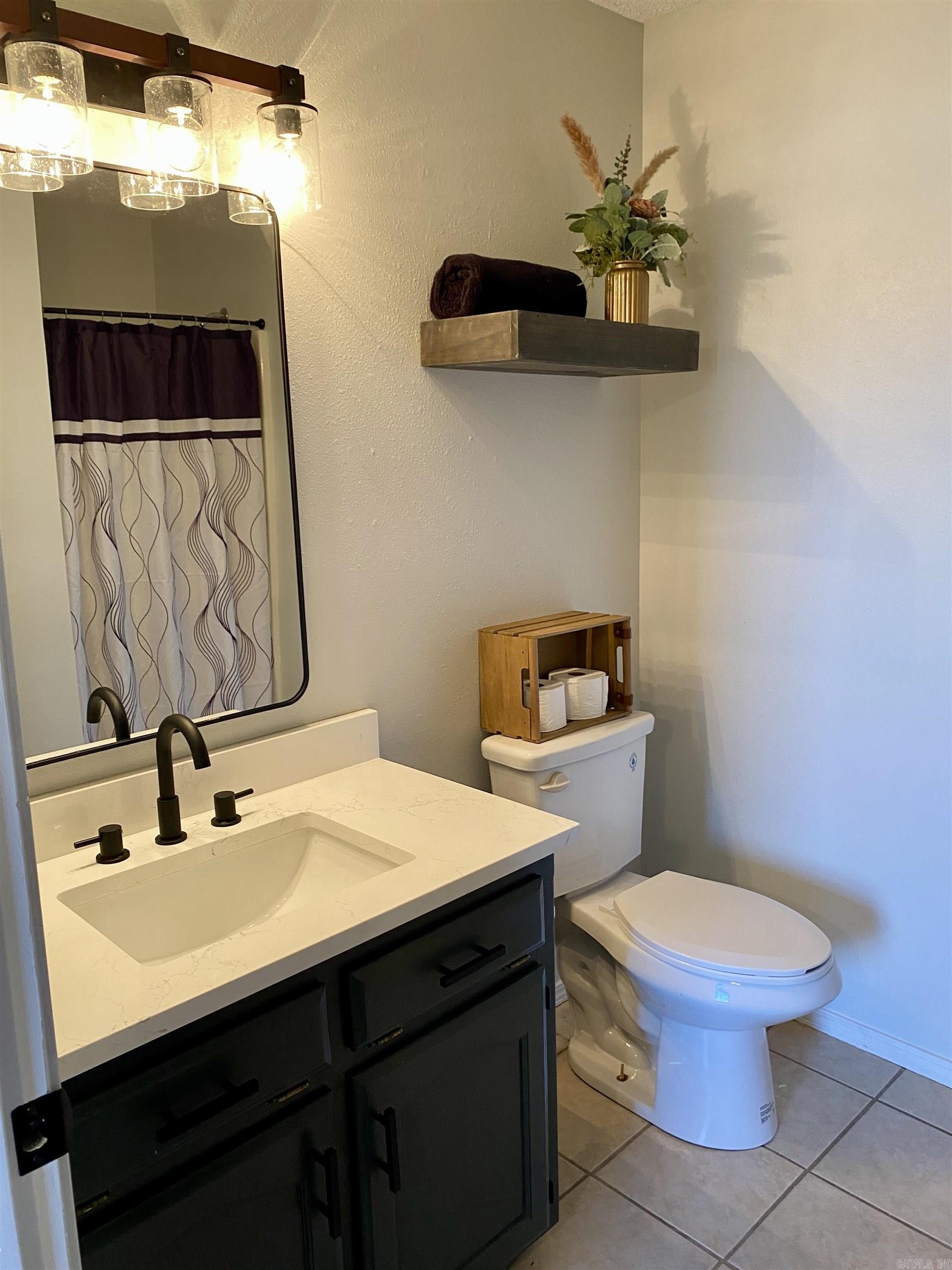 SHADOW VALLEY - Residential