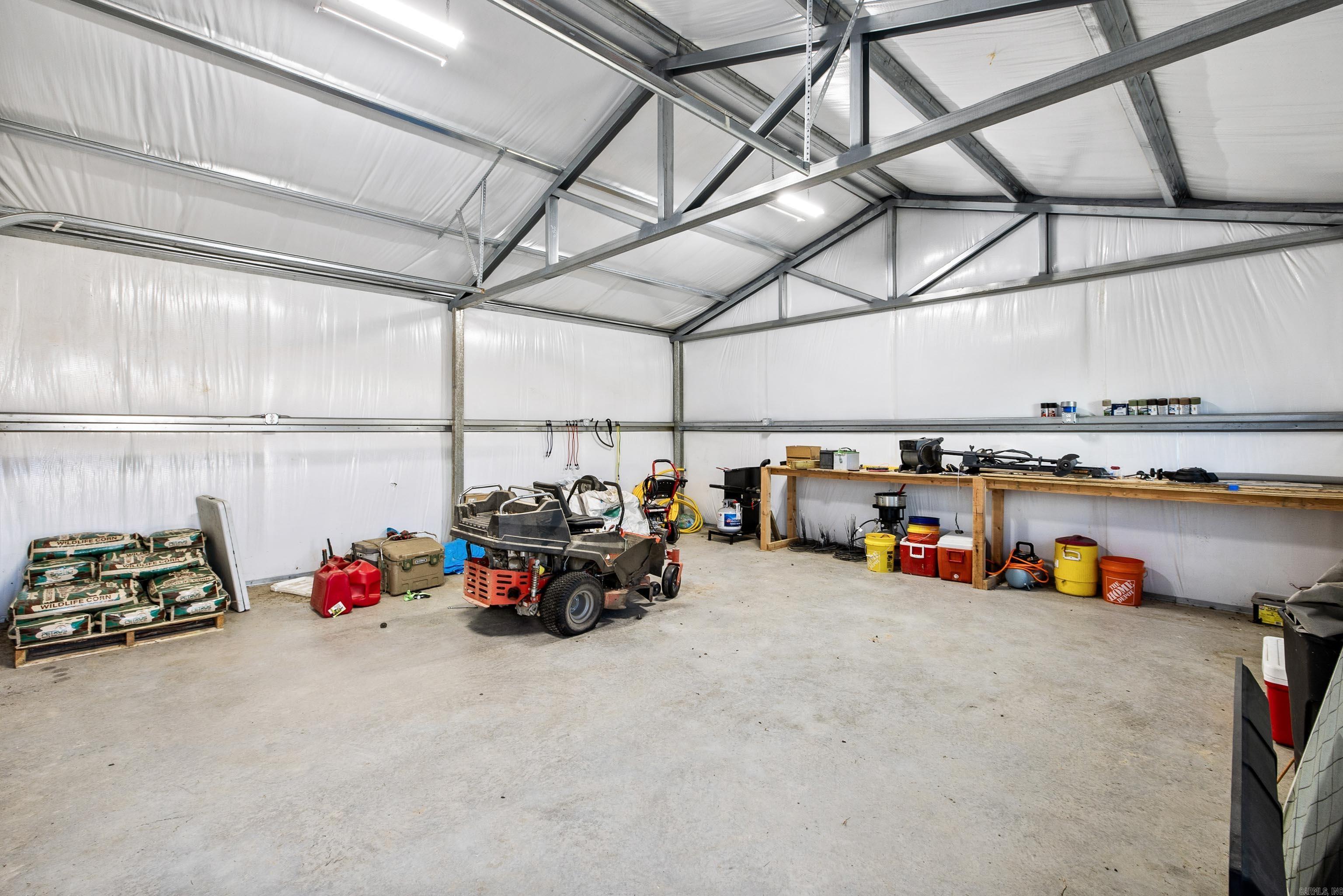 TIMBER POINT - Residential