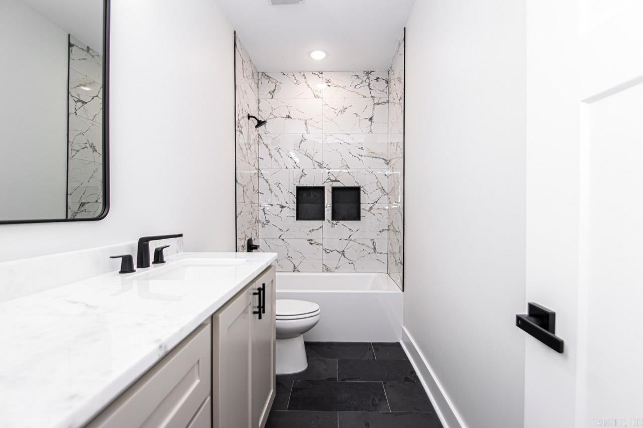 FLETCHER VALLEY "FLETCHER RIDGE" - Residential