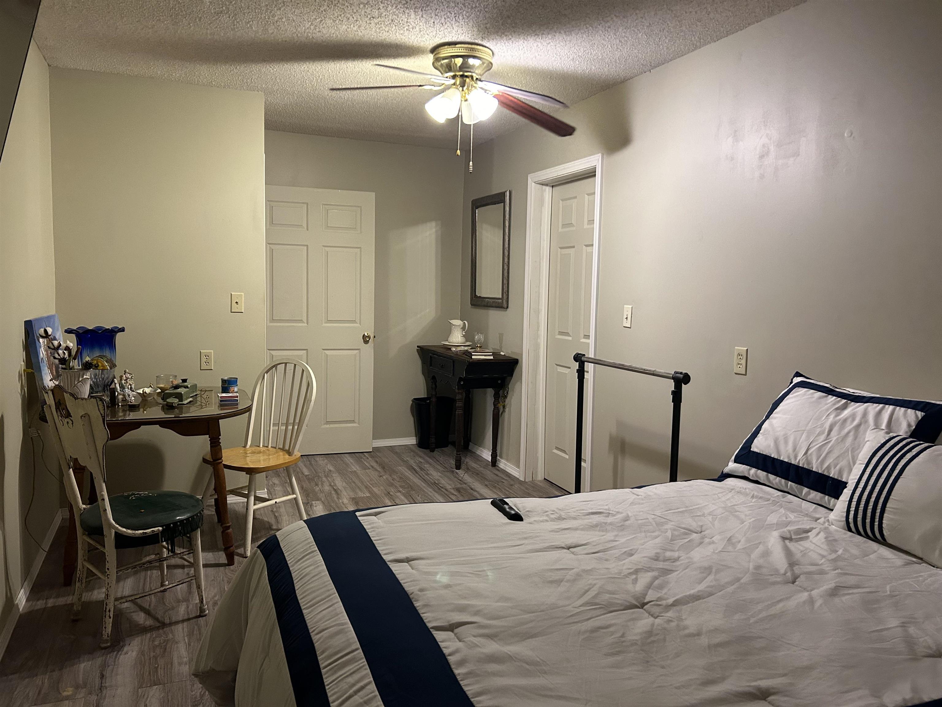 Original Hardy - Commercial Sale