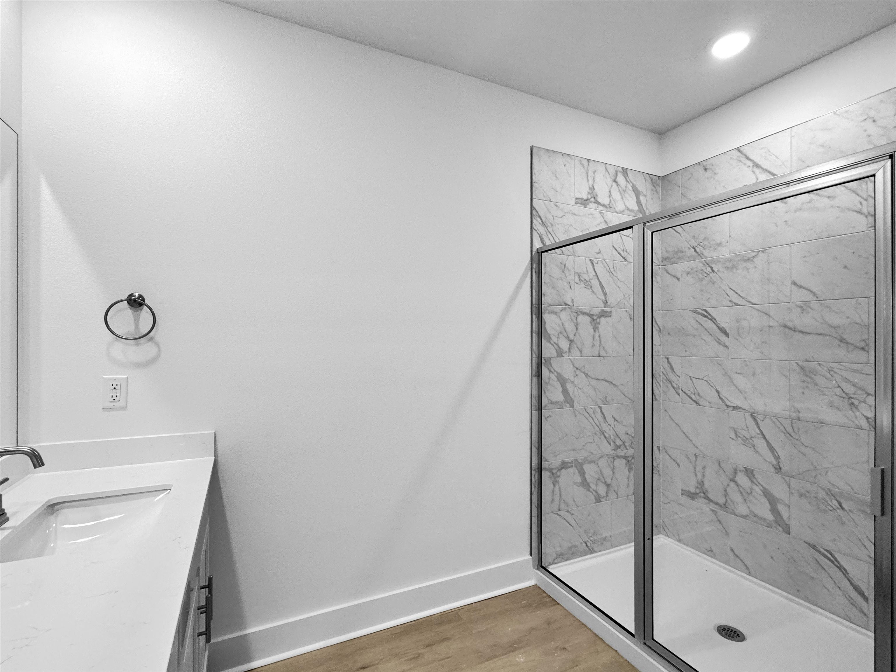 THE RESERVE AT COUNTRY CLUB PHAS - Residential