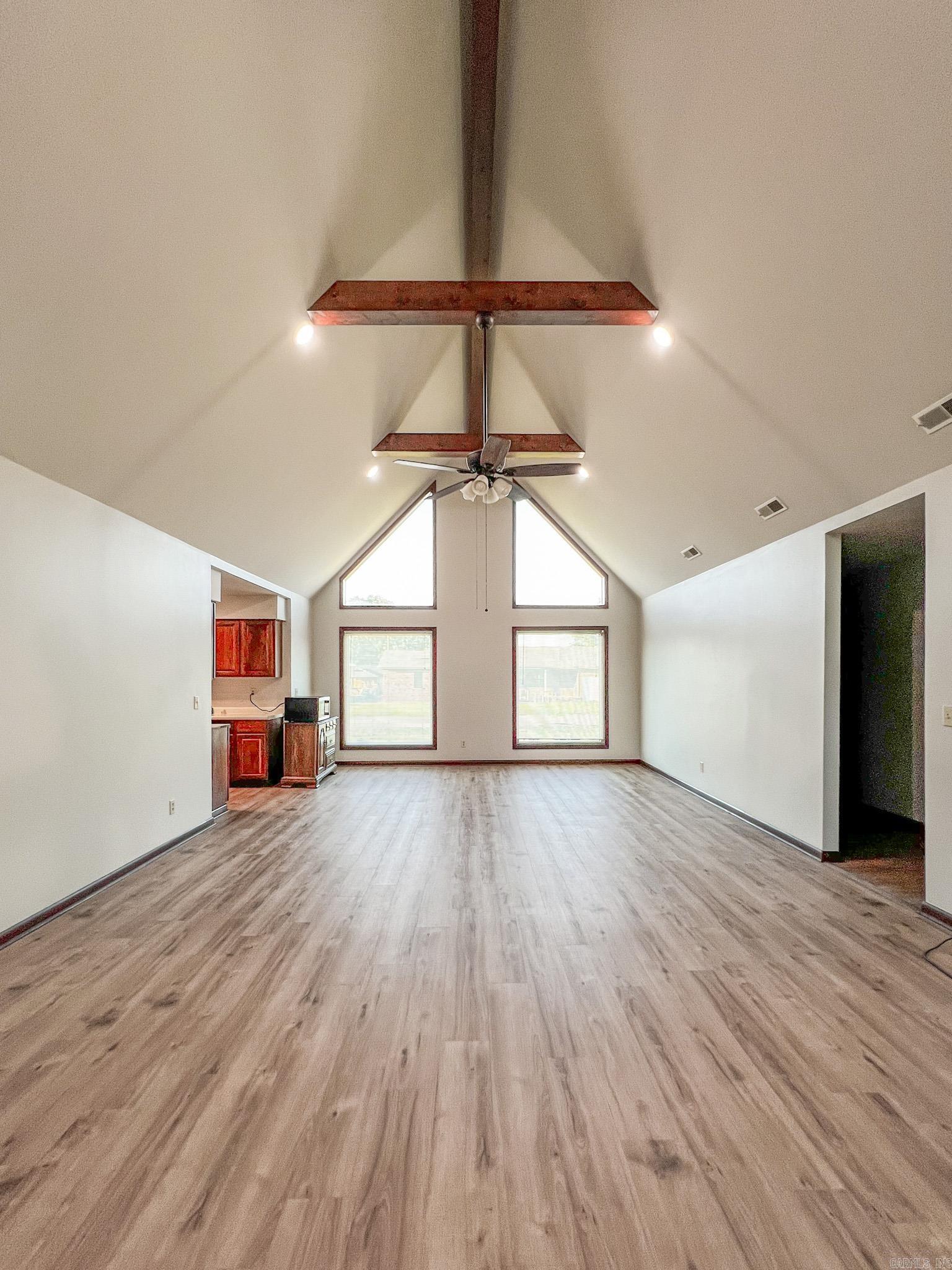 BRIDGES AND THOMPSON - Residential