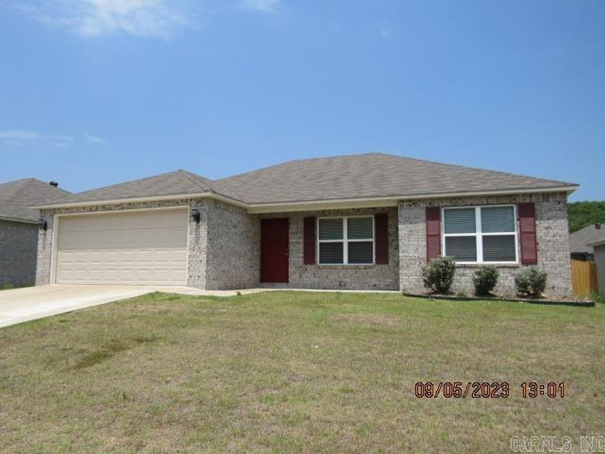 One Year Old Home!!! Spacious split bedroom plan with upgraded laminate flooring throughout the main areas and carpet in the bedrooms, upgraded stainless appliances, refrigerator provided, 2 inch blinds throughout, separate pantry, open floor plan, all electric home, 2 car garage with opener, partially fenced yard, and more!  ***PLEASE NOTE WE DO NOT ADVERTISE ON CRAIGSLIST OR FACEBOOK. ANY LISTING OF OURS SEEN IS A SCAM!!!***