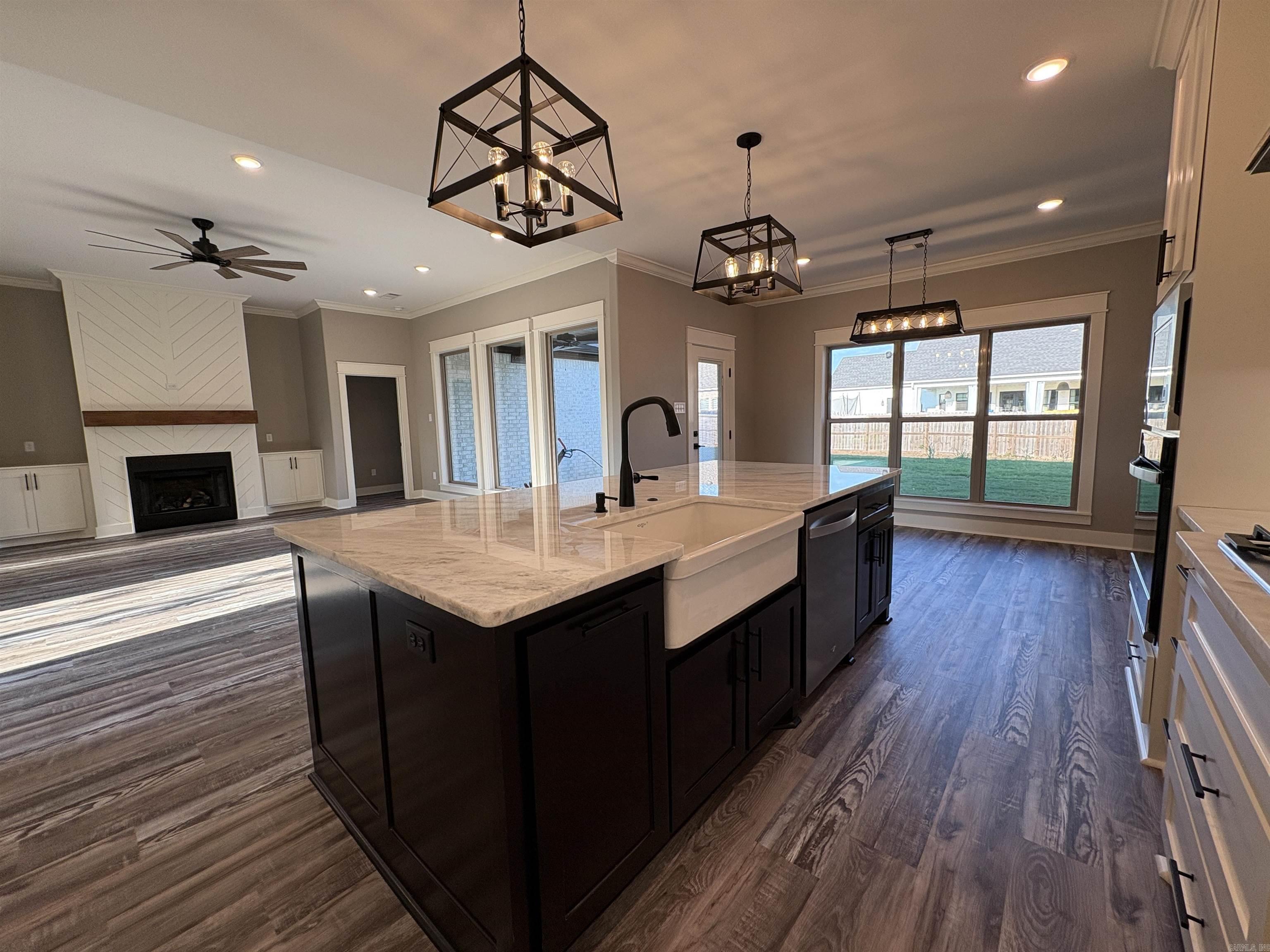 Salem Woods - Residential