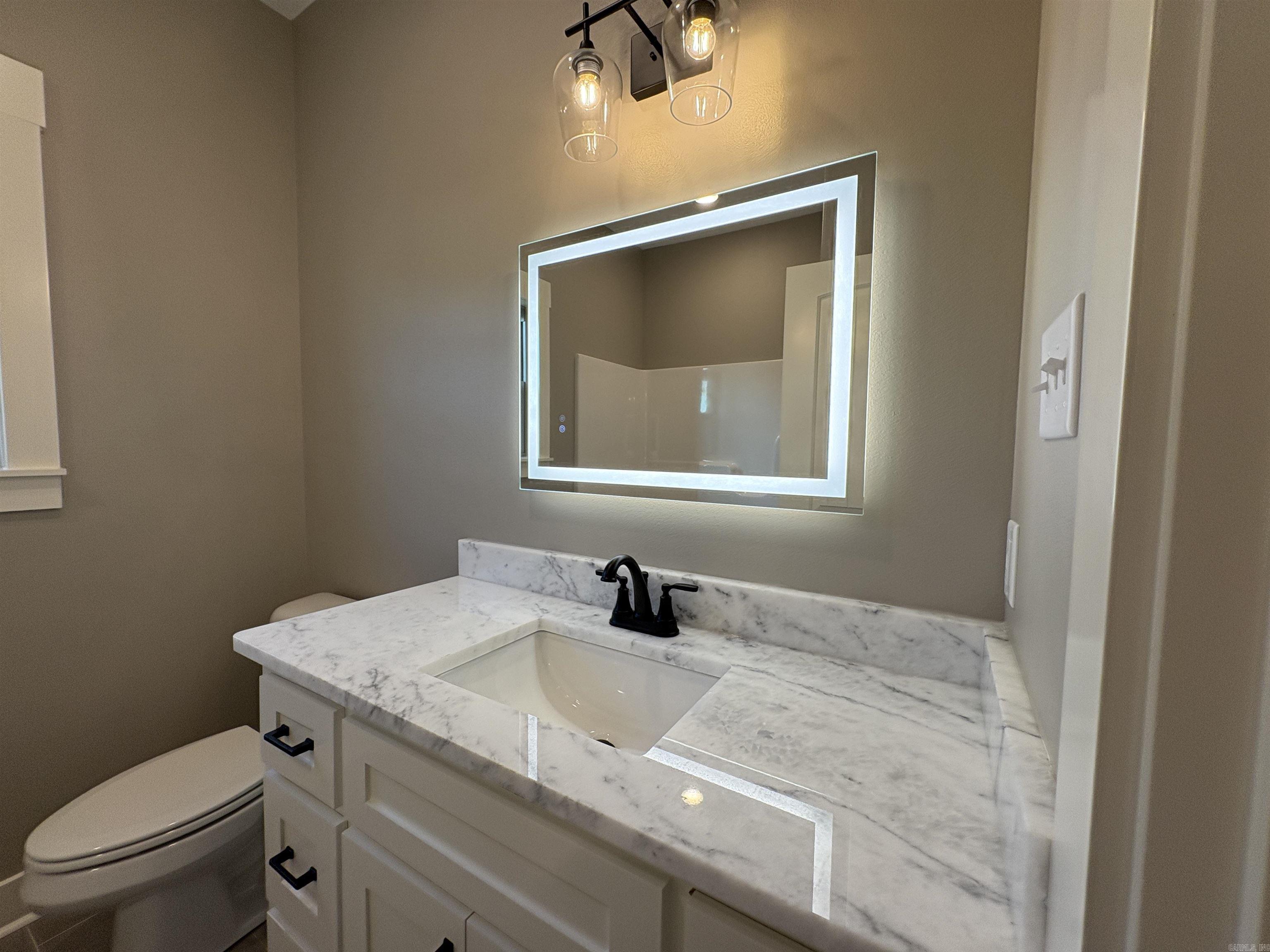 Salem Woods - Residential