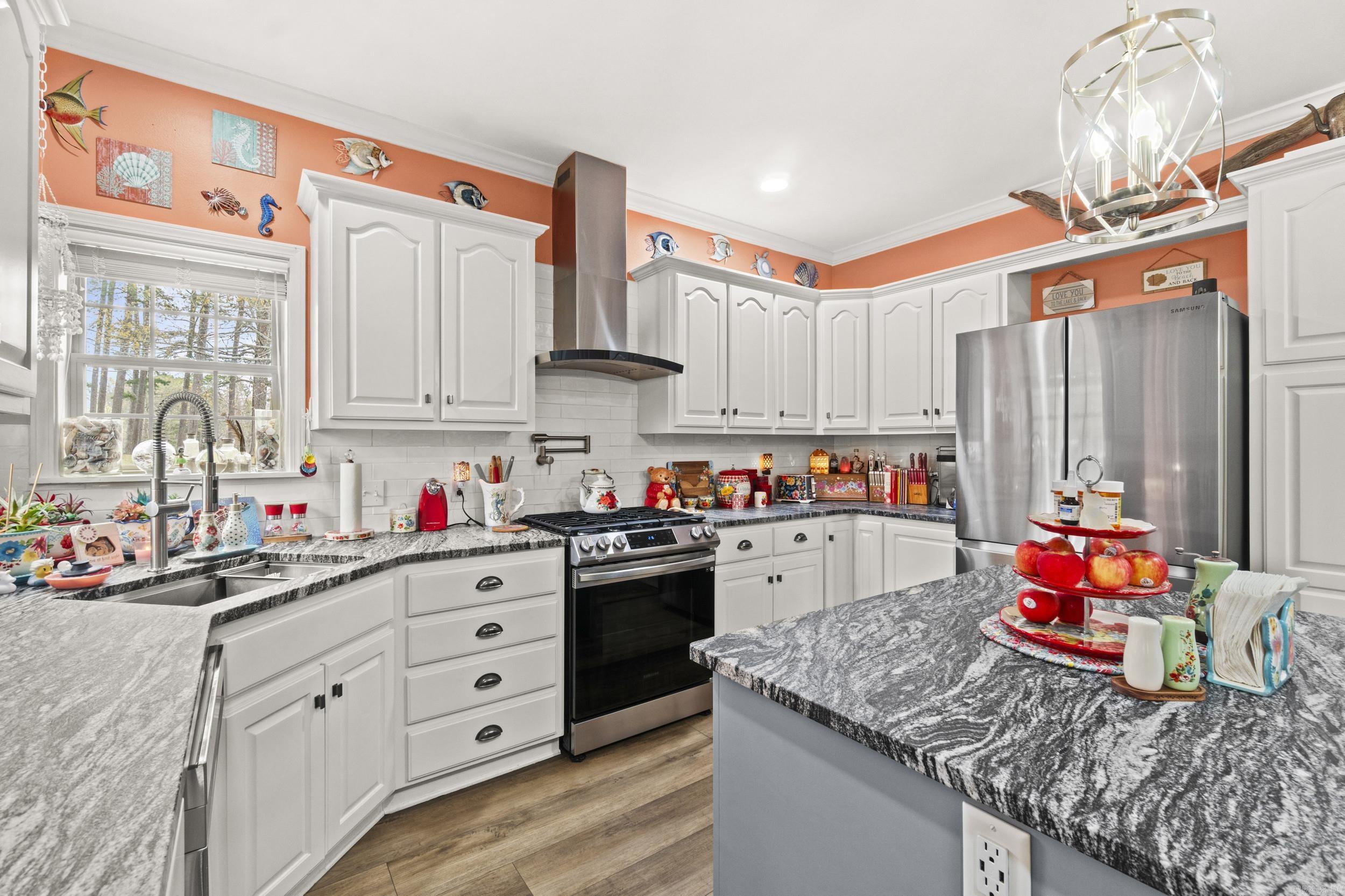 Huntington Place - Residential