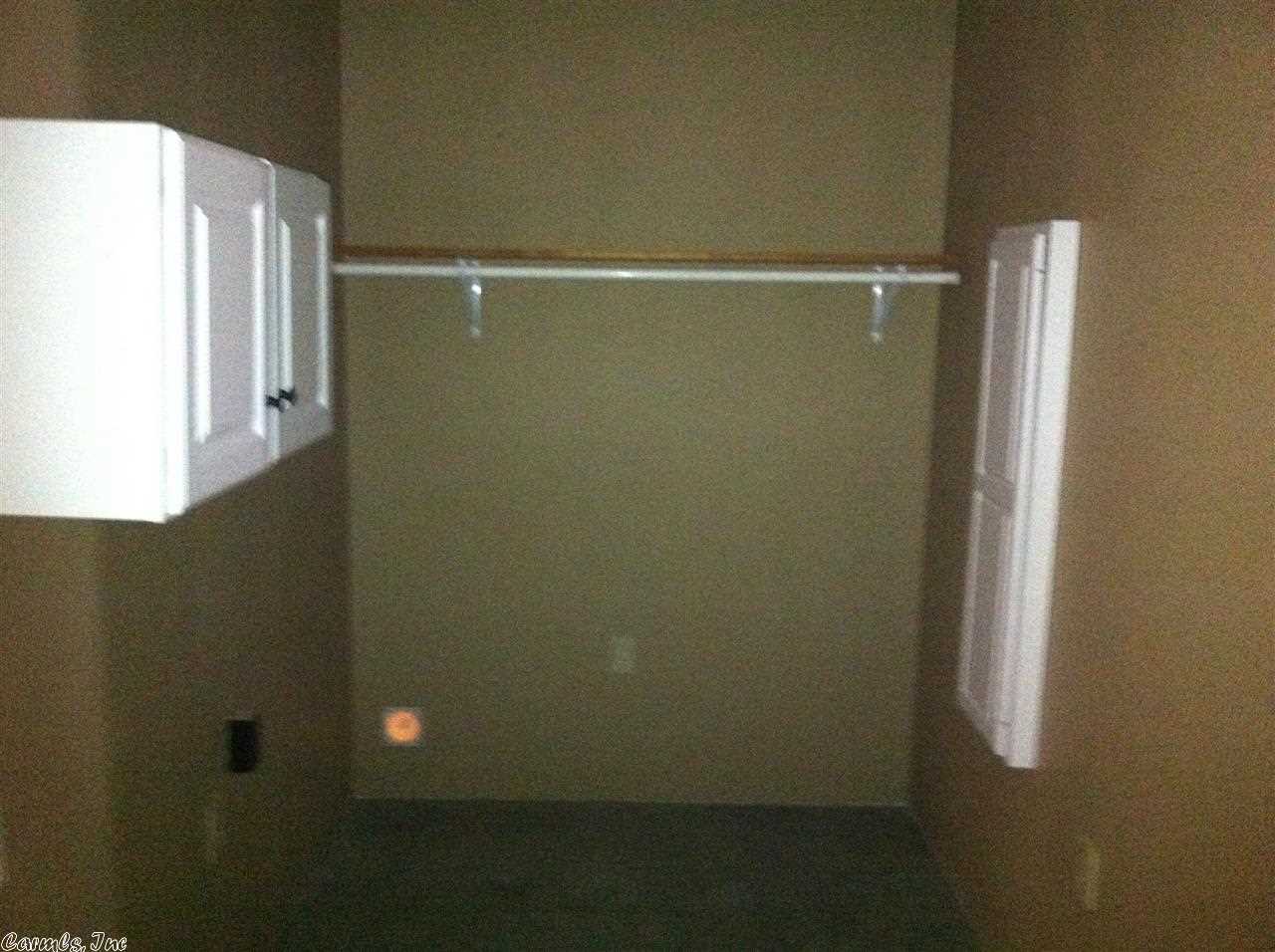 Lillie Shaddox III - Residential