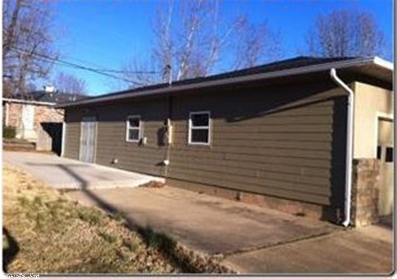 Lillie Shaddox III - Residential