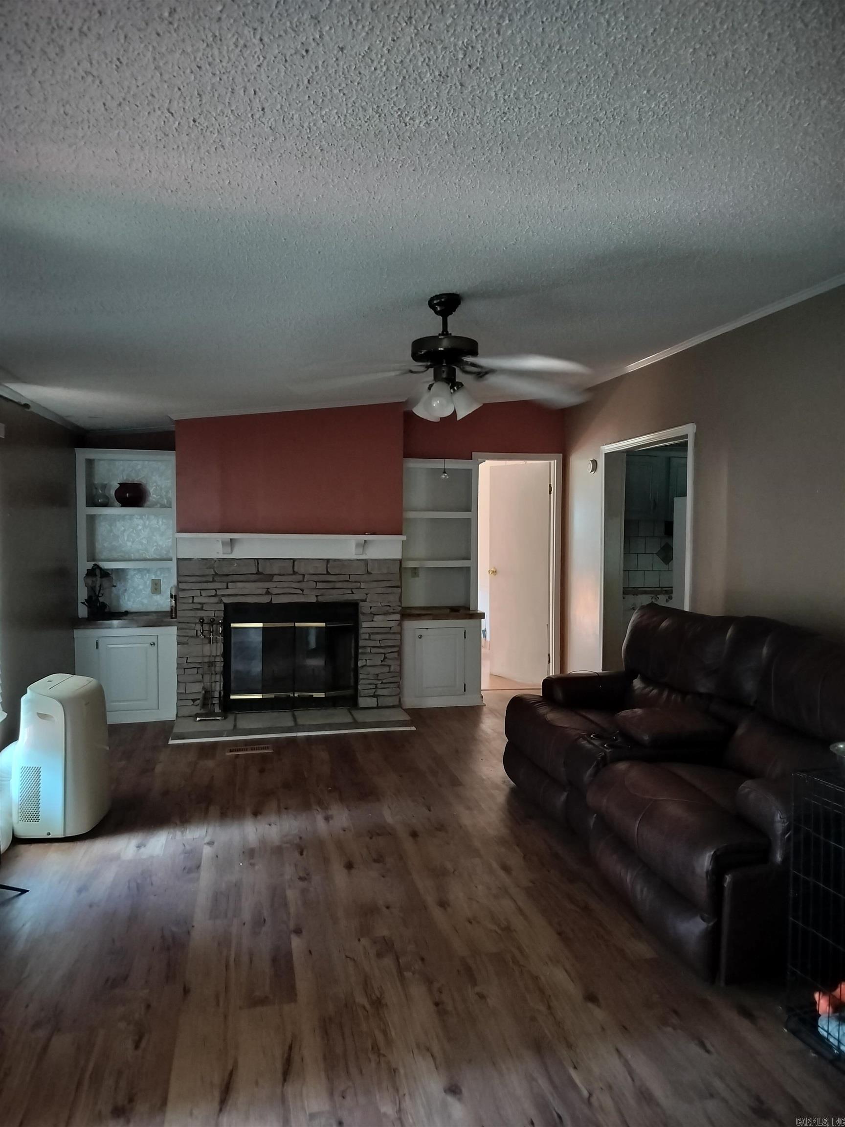 COUNTRY GROVE ESTATES - Residential