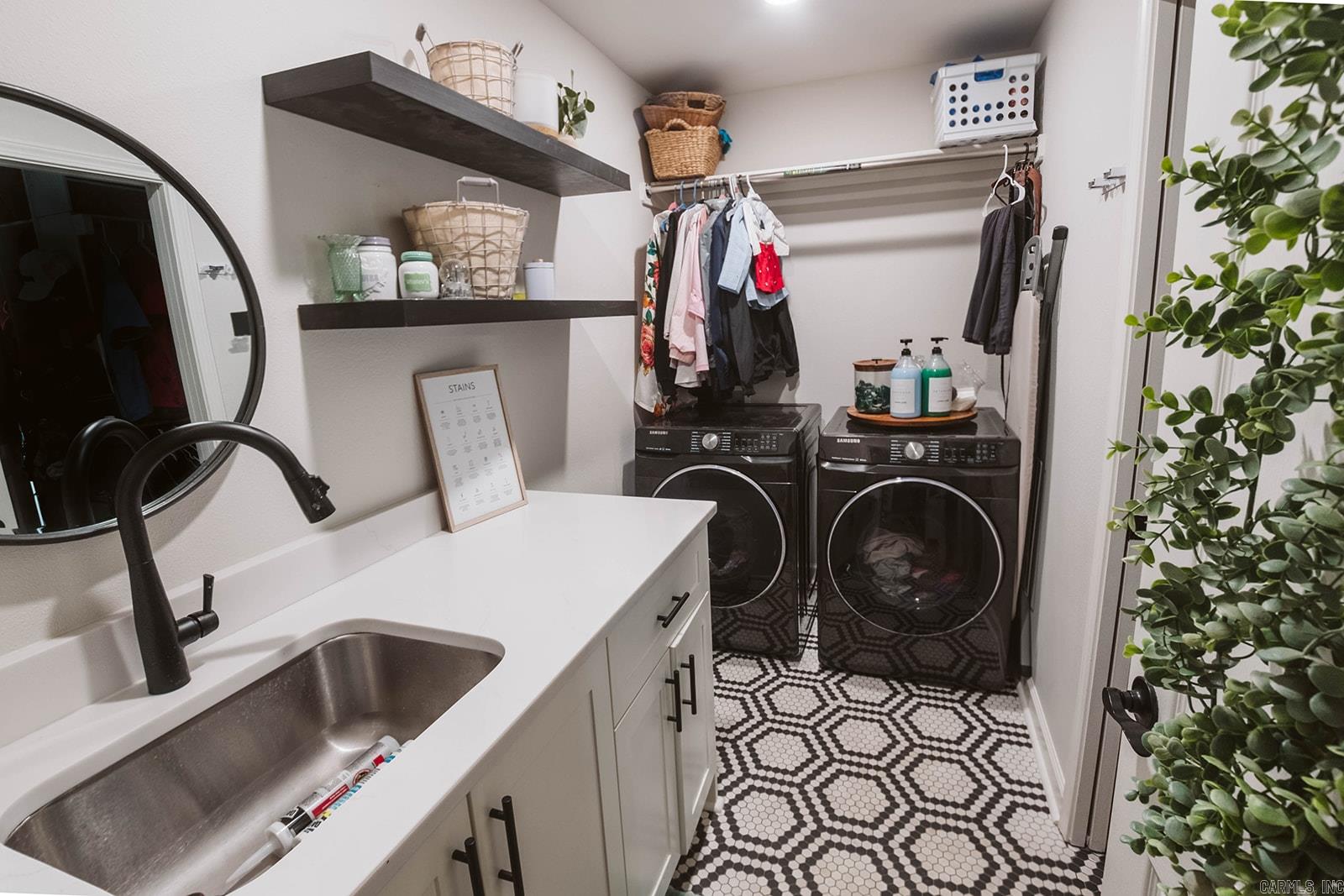 CROSSROADS VILLAGE - Residential