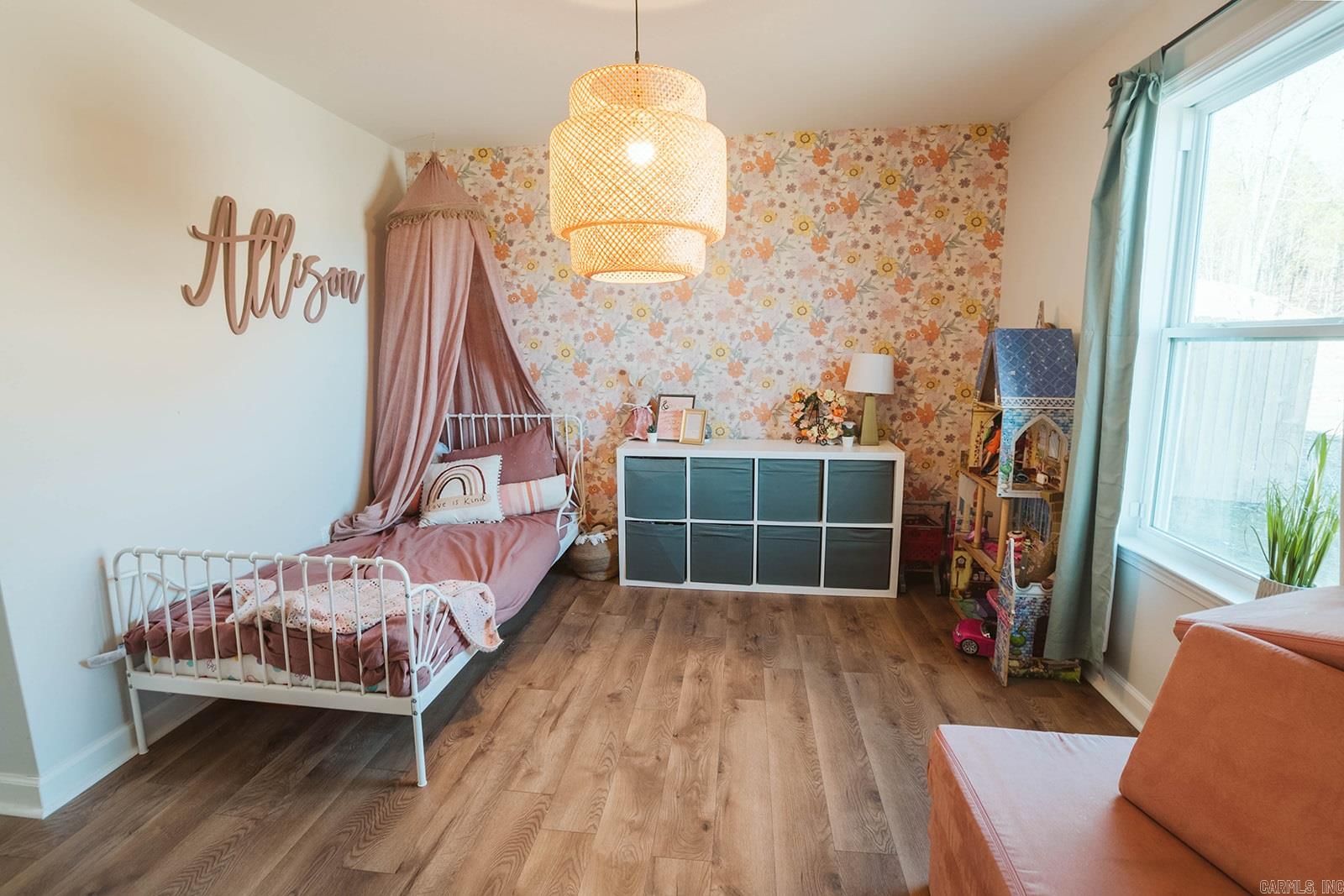 CROSSROADS VILLAGE - Residential