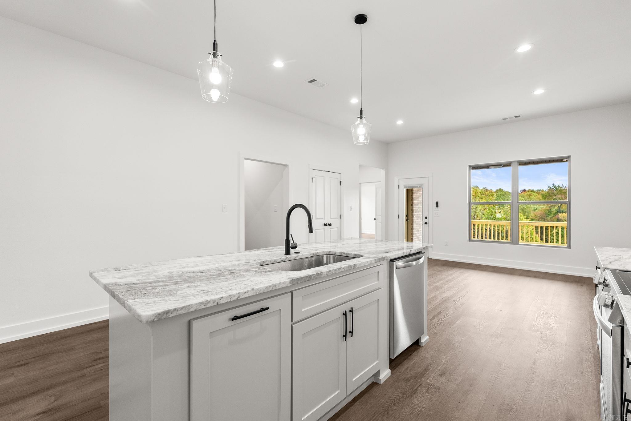 SUMMERLYN SUBDIVISION - Residential