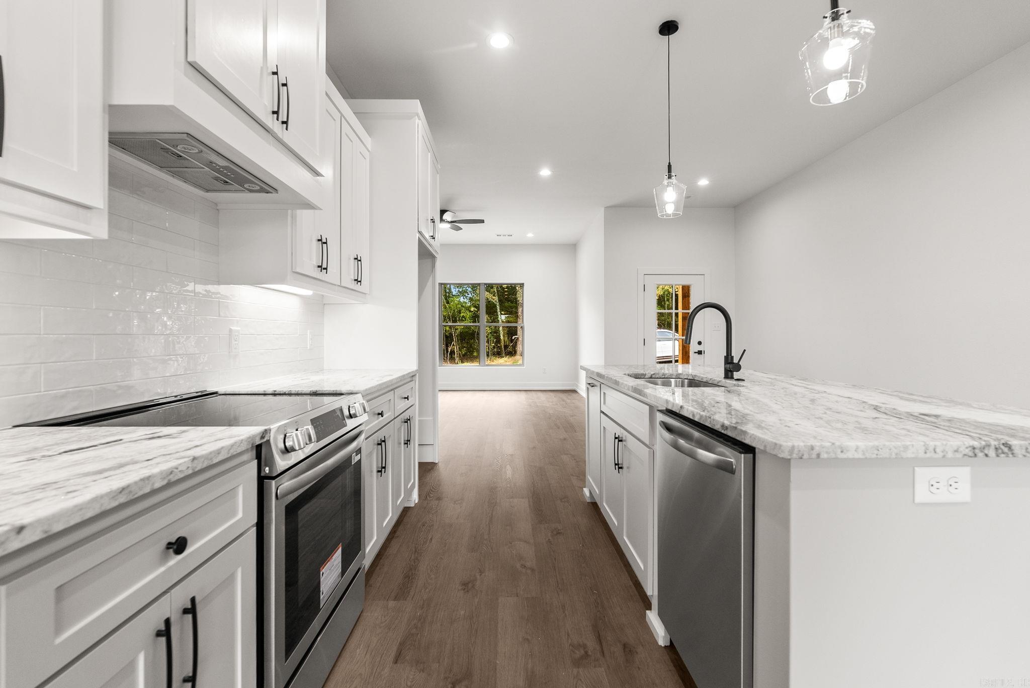 SUMMERLYN SUBDIVISION - Residential