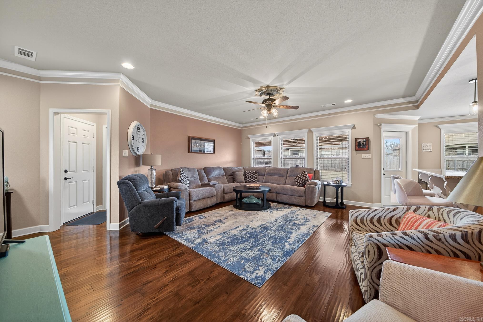 HUNTINGTON PLACE - Residential