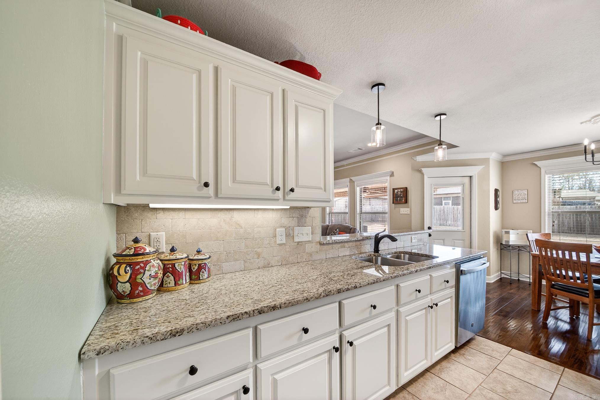 HUNTINGTON PLACE - Residential