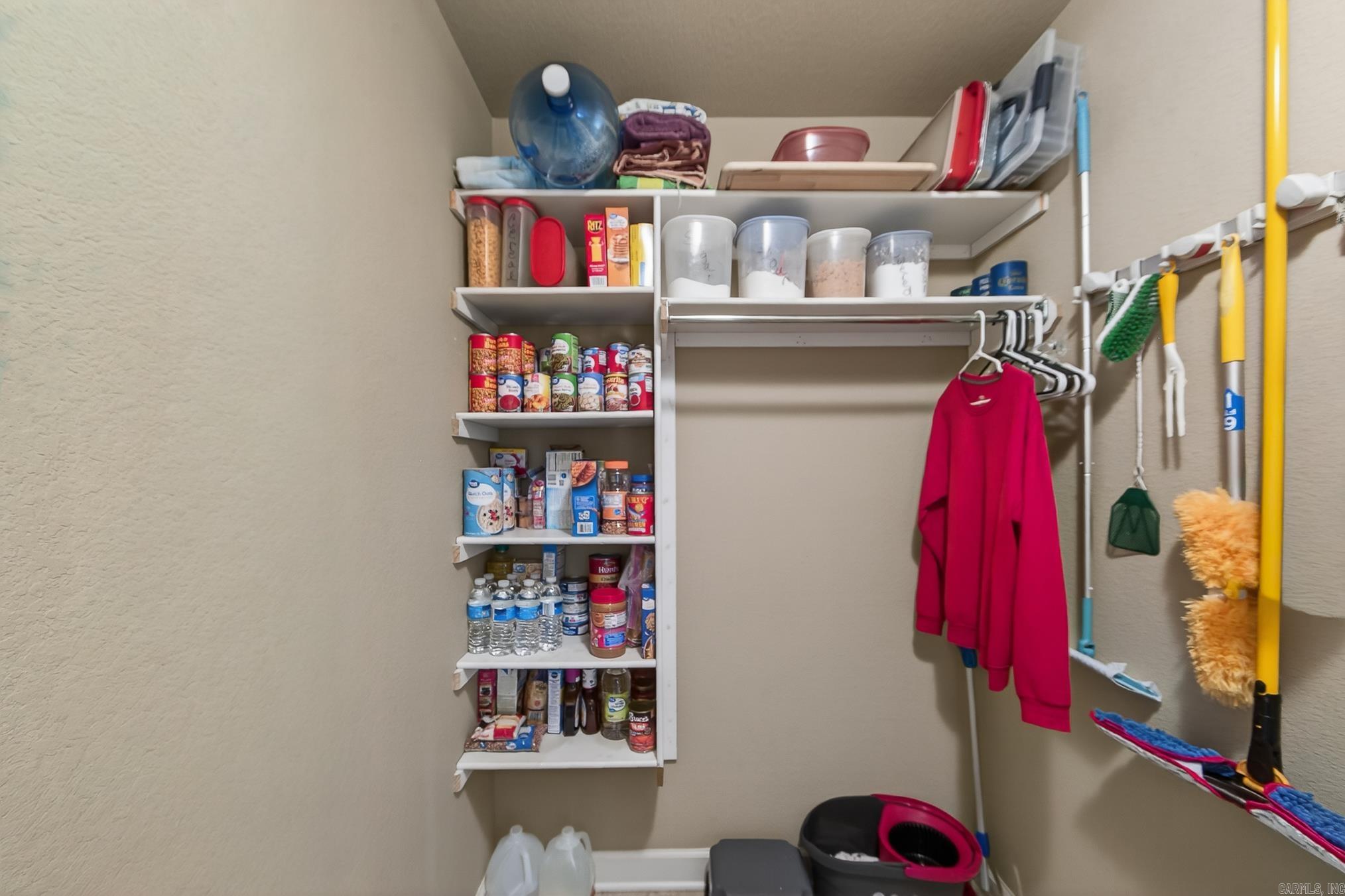 HUNTINGTON PLACE - Residential