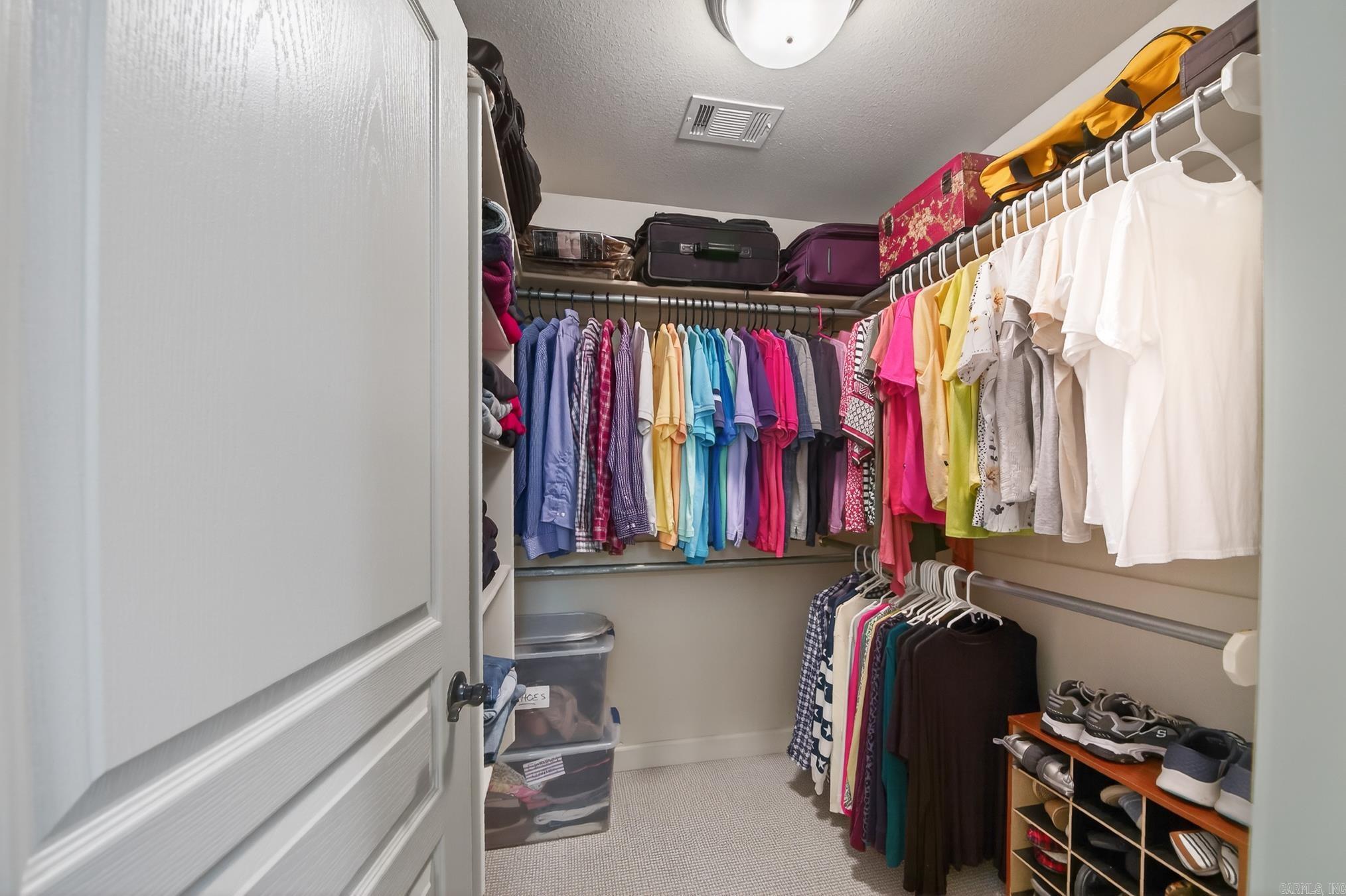 HUNTINGTON PLACE - Residential