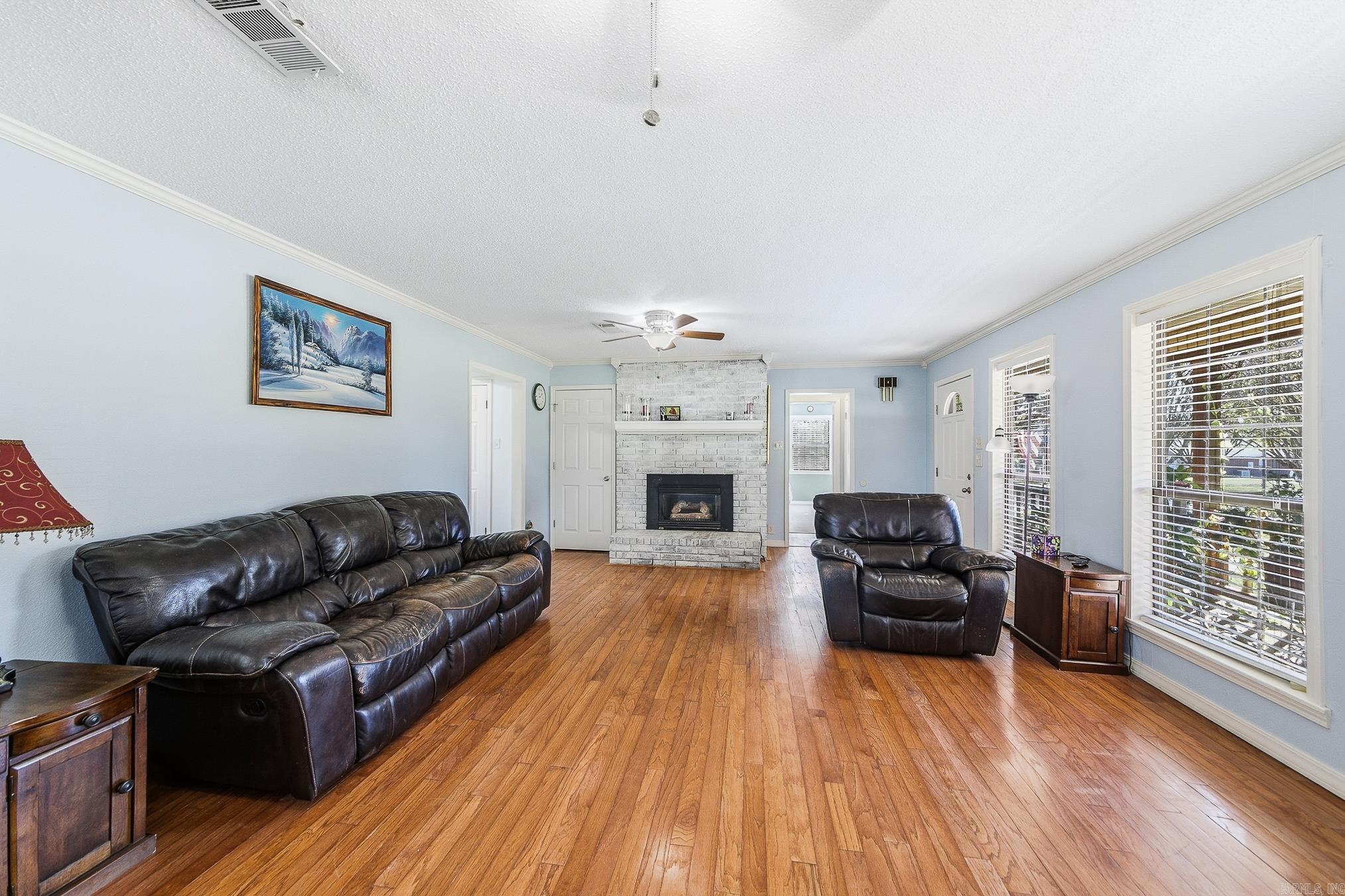 CIRCLE B - Residential