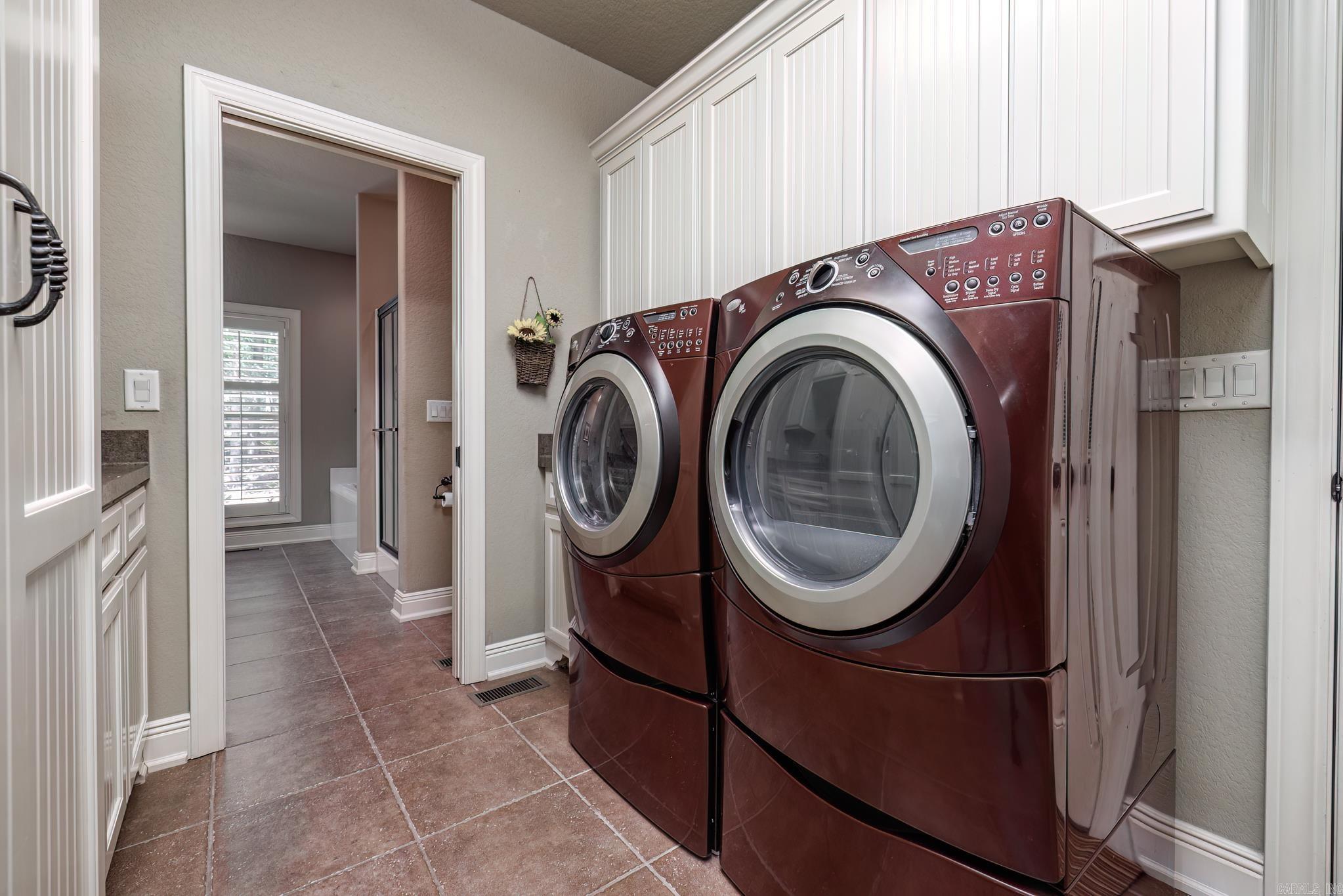 Saldana - Residential