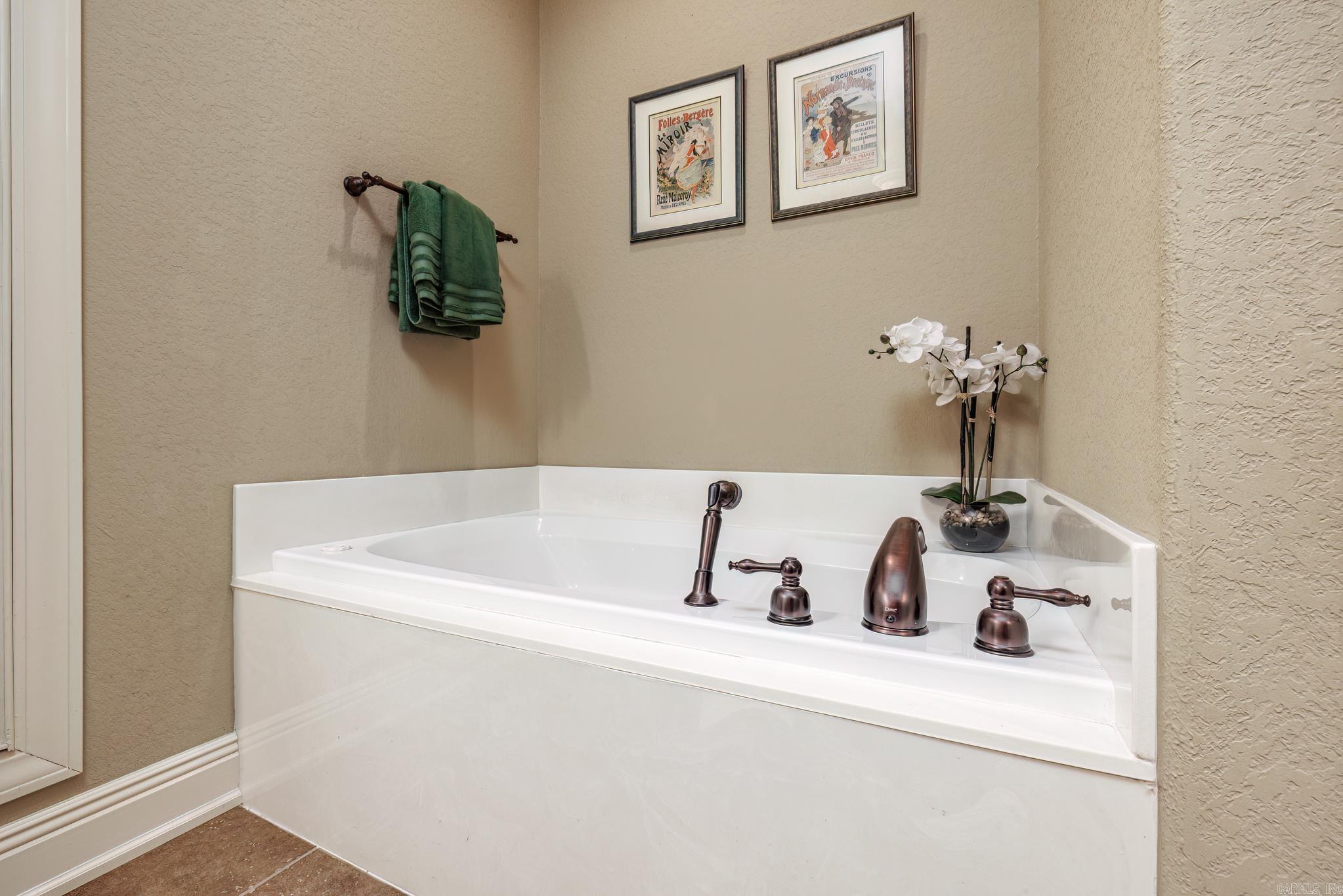 Saldana - Residential