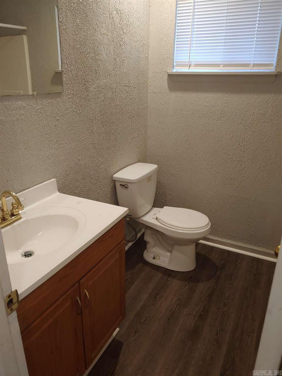 Farmeres 4th - Residential Lease