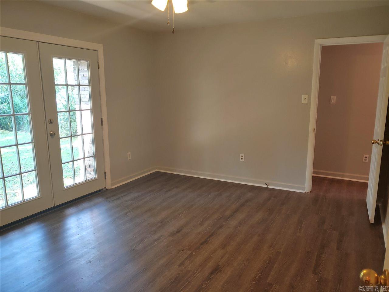 Farmeres 4th - Residential Lease