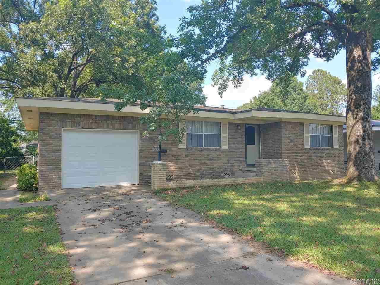 Farmeres 4th - Residential Lease