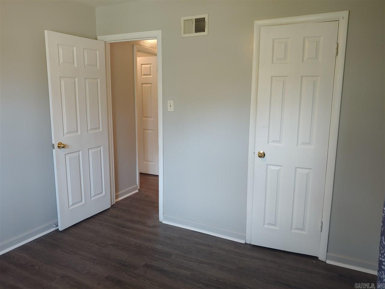 Farmeres 4th - Residential Lease