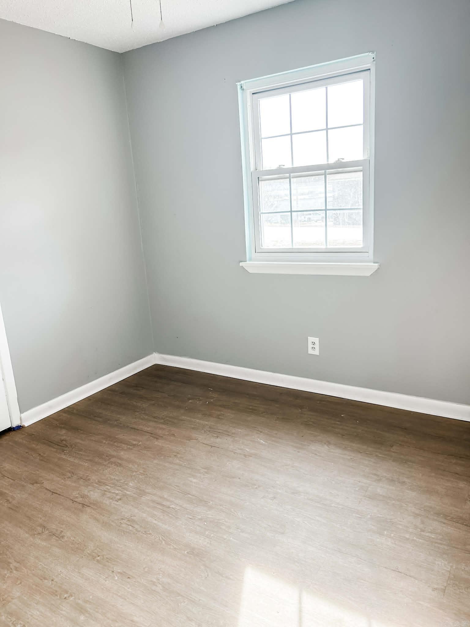 PINE GROVE NORTH ADDN - Residential