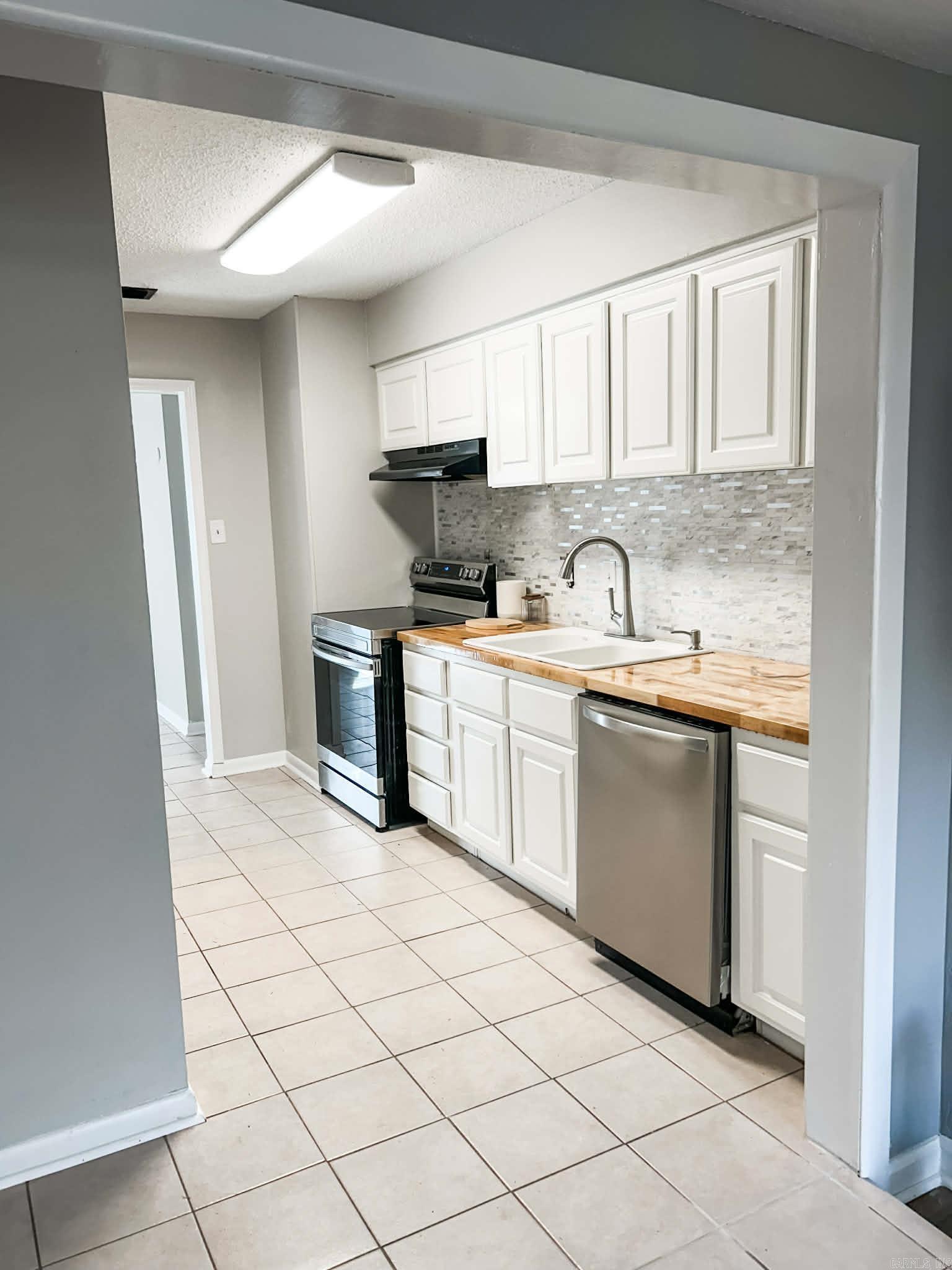 PINE GROVE NORTH ADDN - Residential