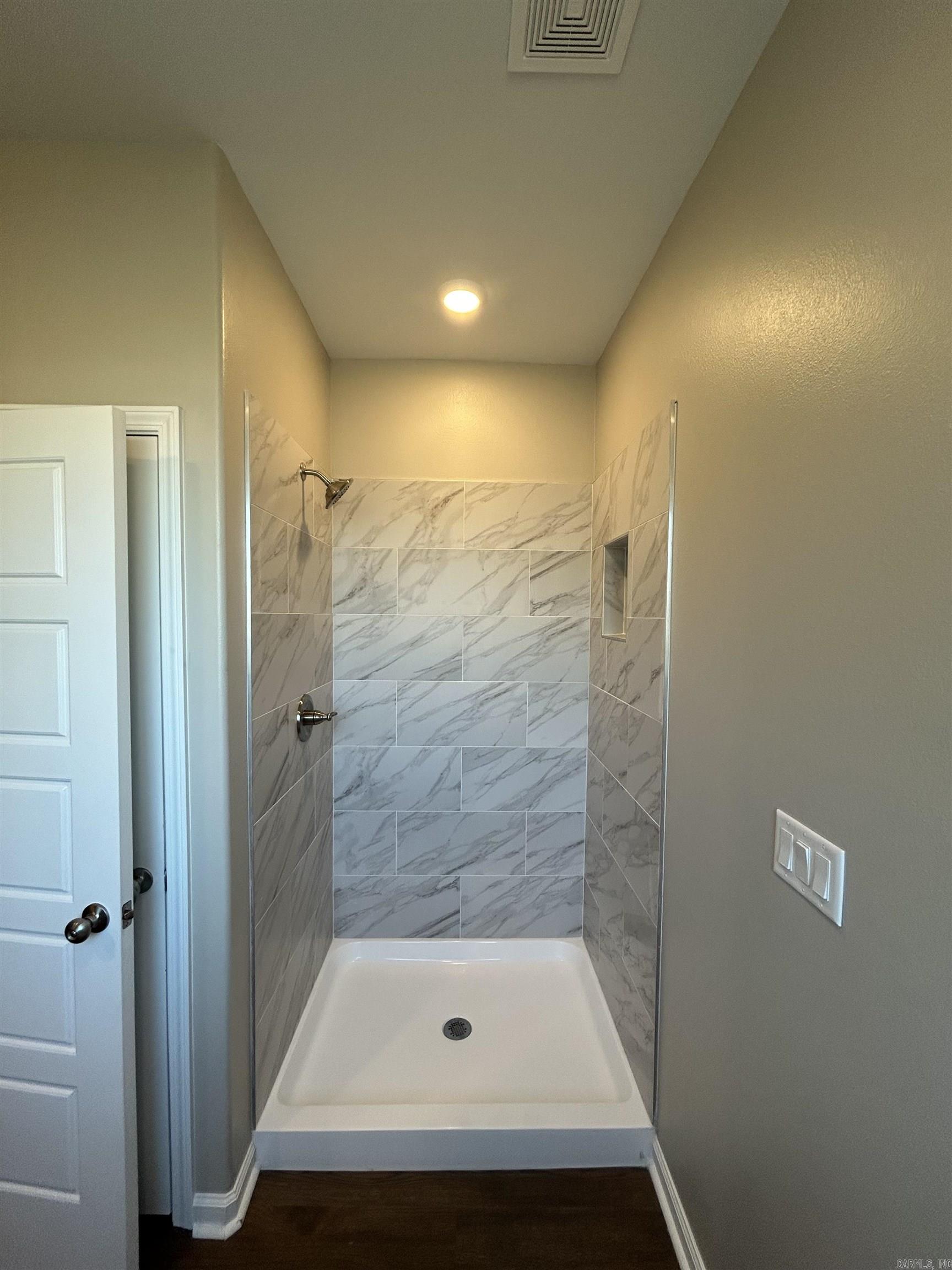 DIAMONDHEAD - Residential Lease