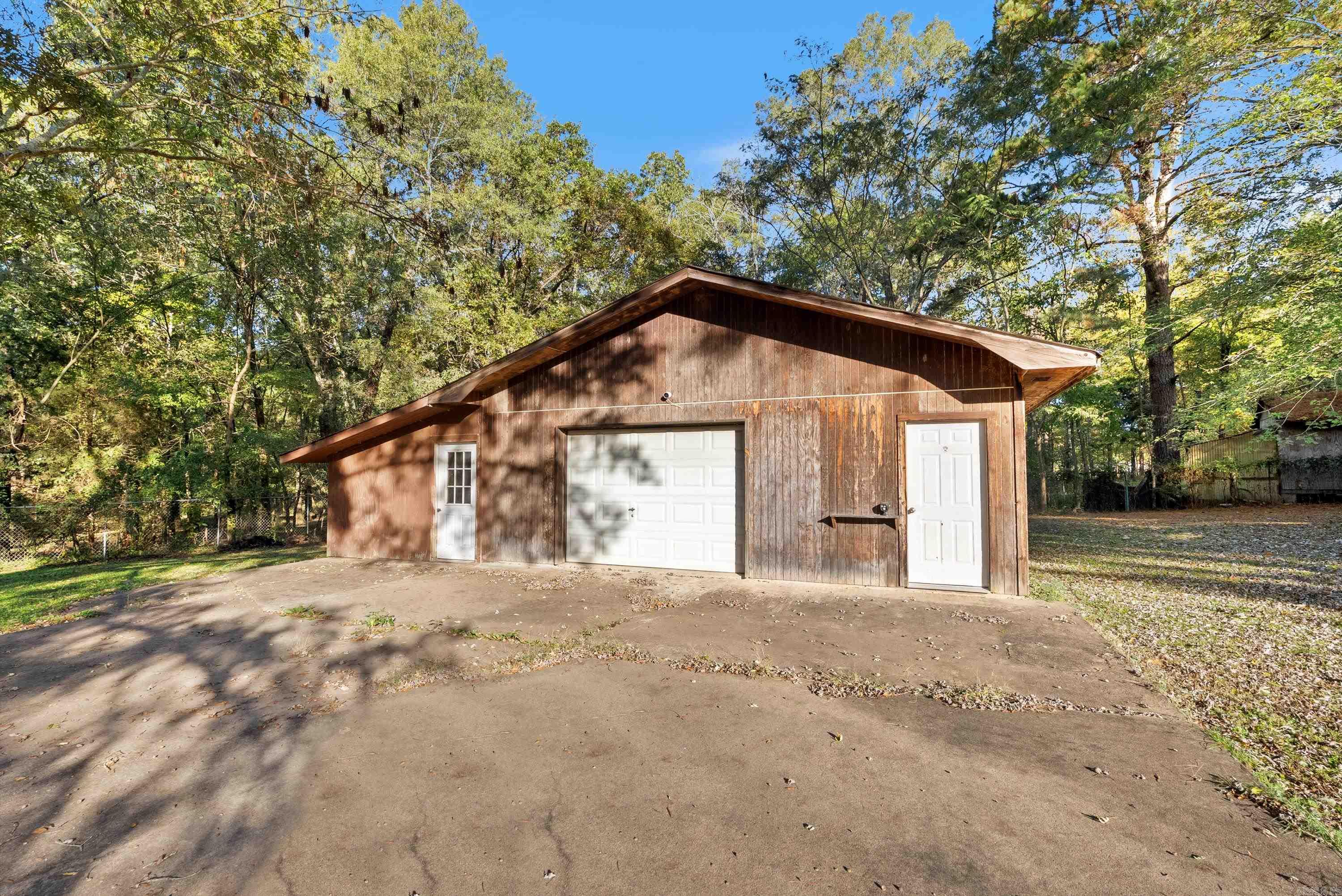 Metes & Bounds - Residential