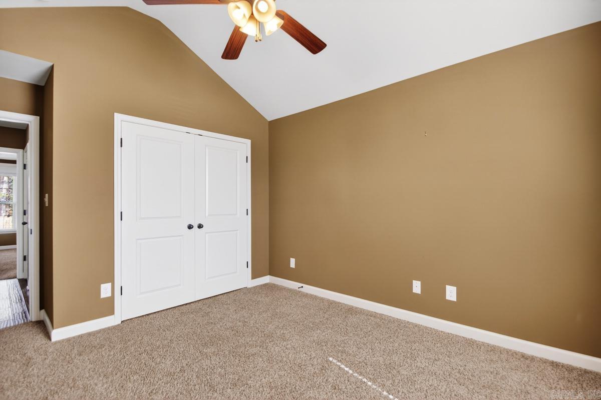 BRIARSTONE - Residential