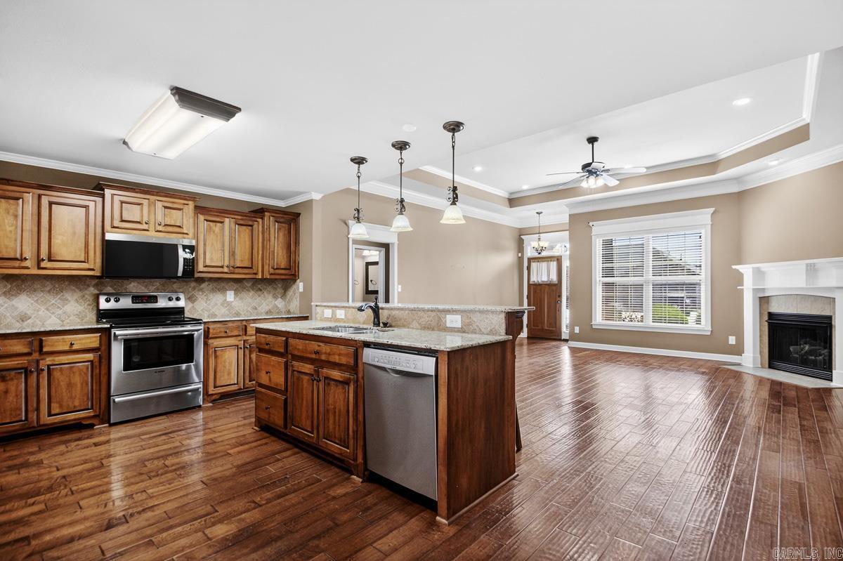 BRIARSTONE - Residential